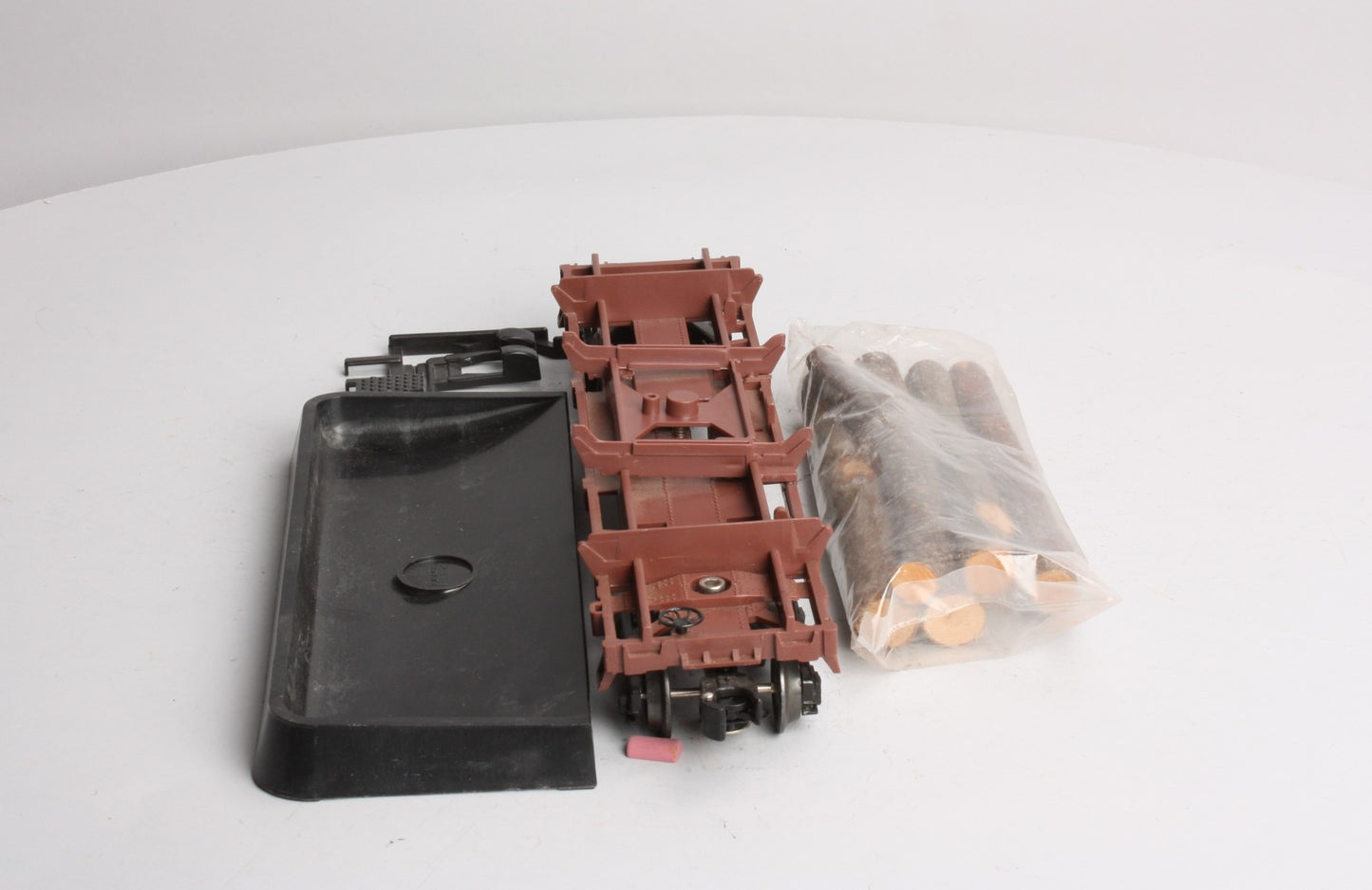 Lionel 6-16612 O Gauge SOO Line Operating Log Dump Car NIB