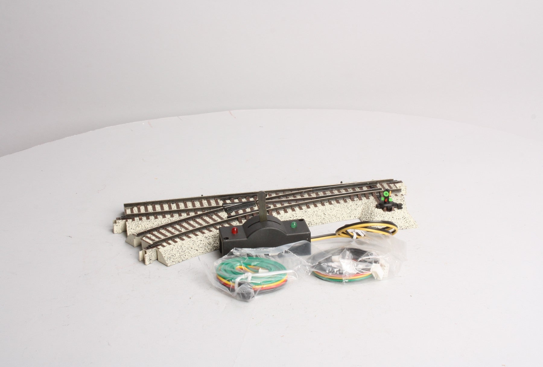 S-Helper 00299 S Remote Control Left Hand Switch Turnout LN/Box
