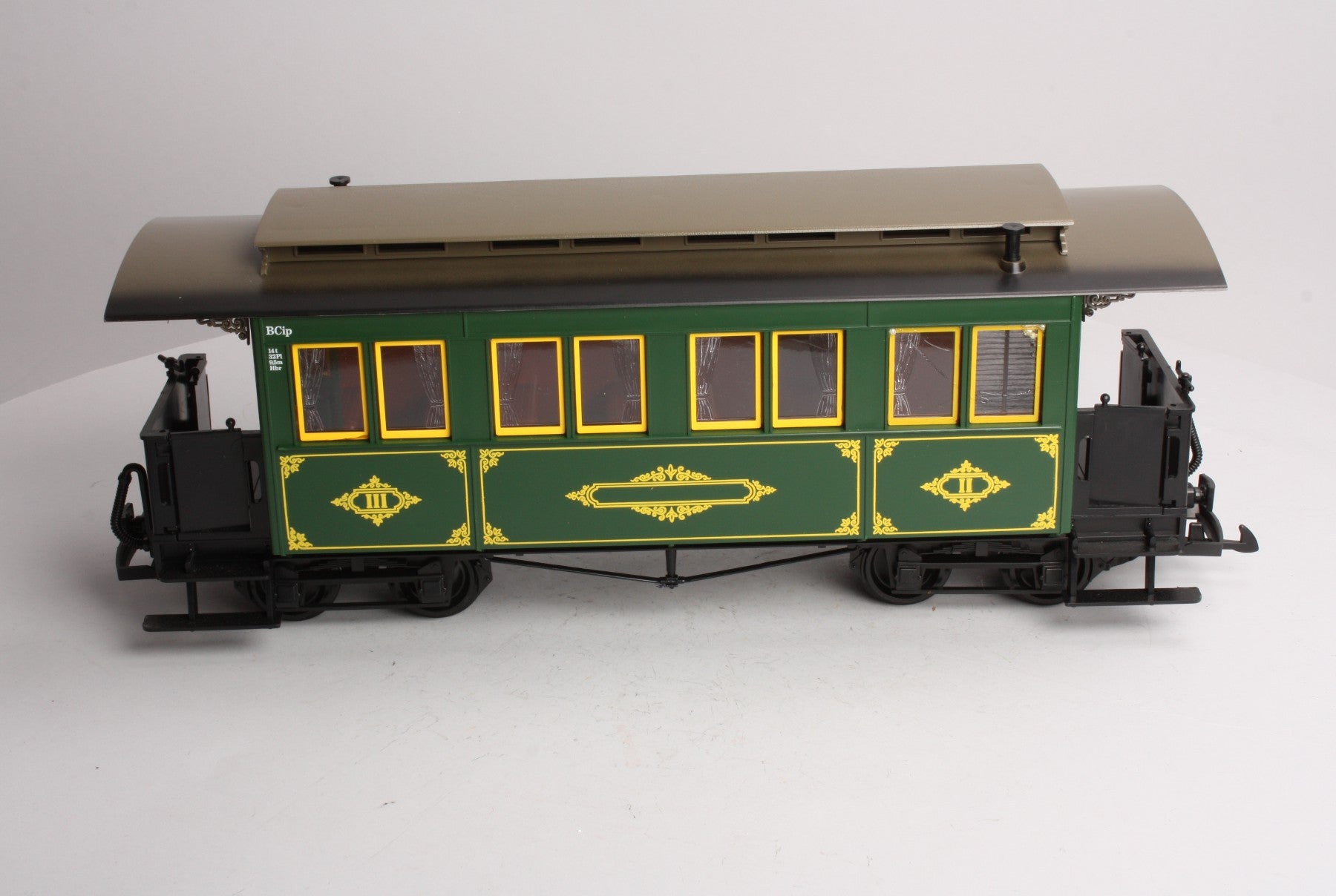 LGB 3060 G Scale Green 8-Wheel Passenger Car (No Lights) LN/Box