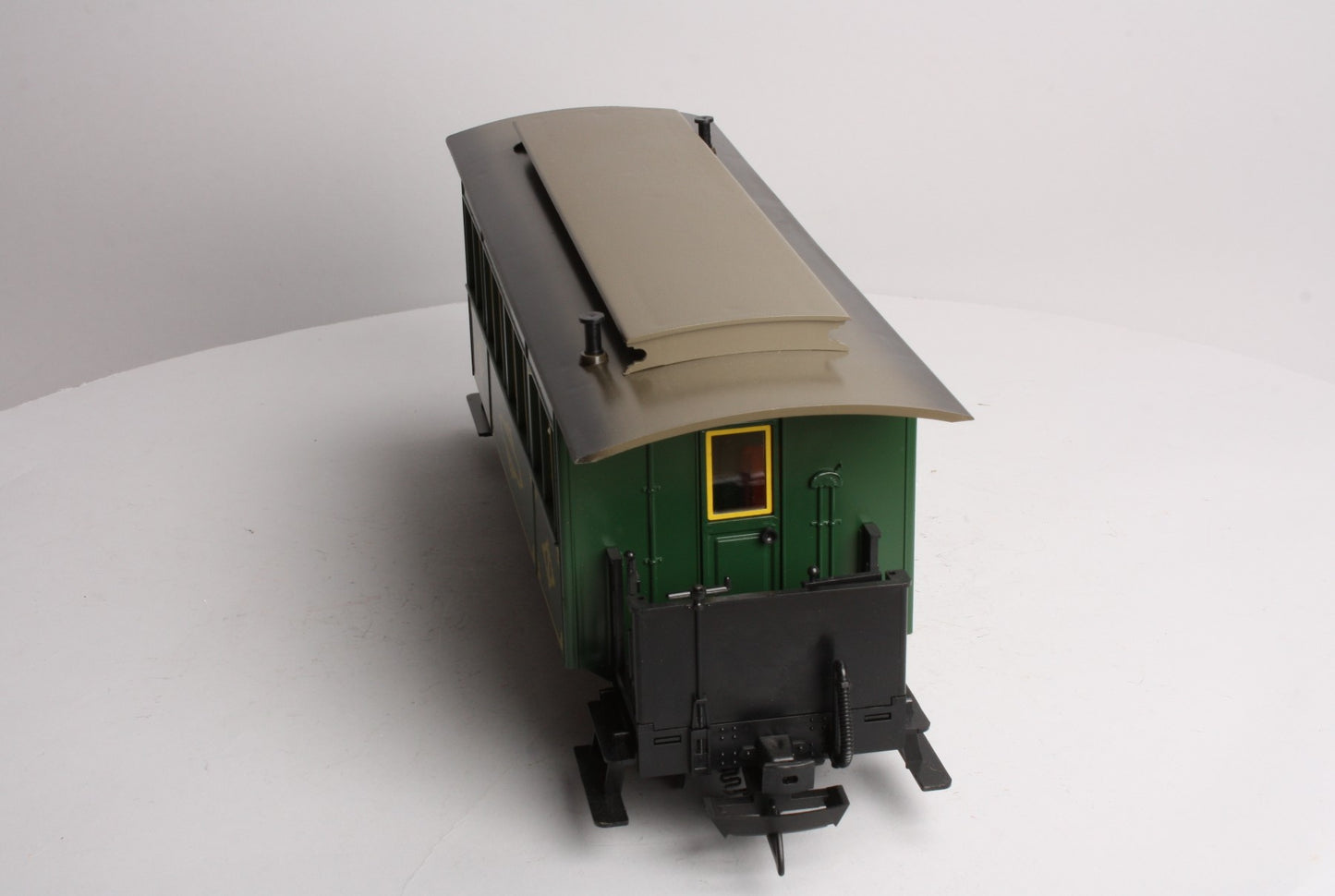 LGB 3060 G Scale Green 8-Wheel Passenger Car (No Lights) LN/Box