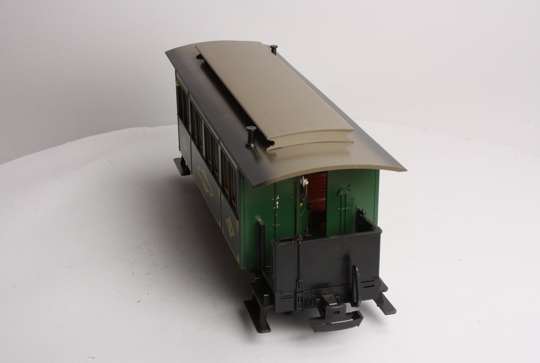 LGB 3060 G Scale Green 8-Wheel Passenger Car (No Lights) LN/Box
