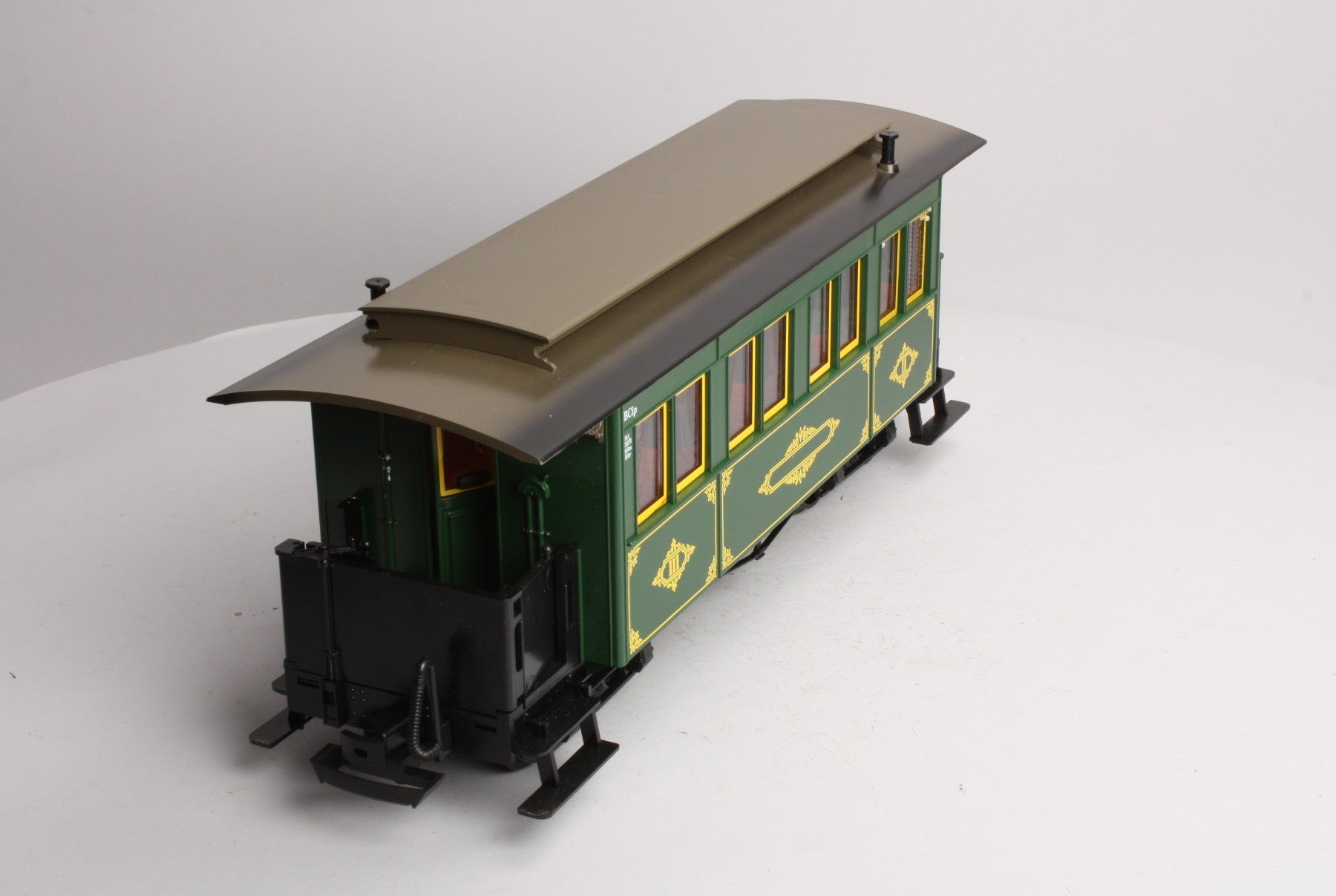 LGB 3060 G Scale Green 8-Wheel Passenger Car (No Lights) LN/Box