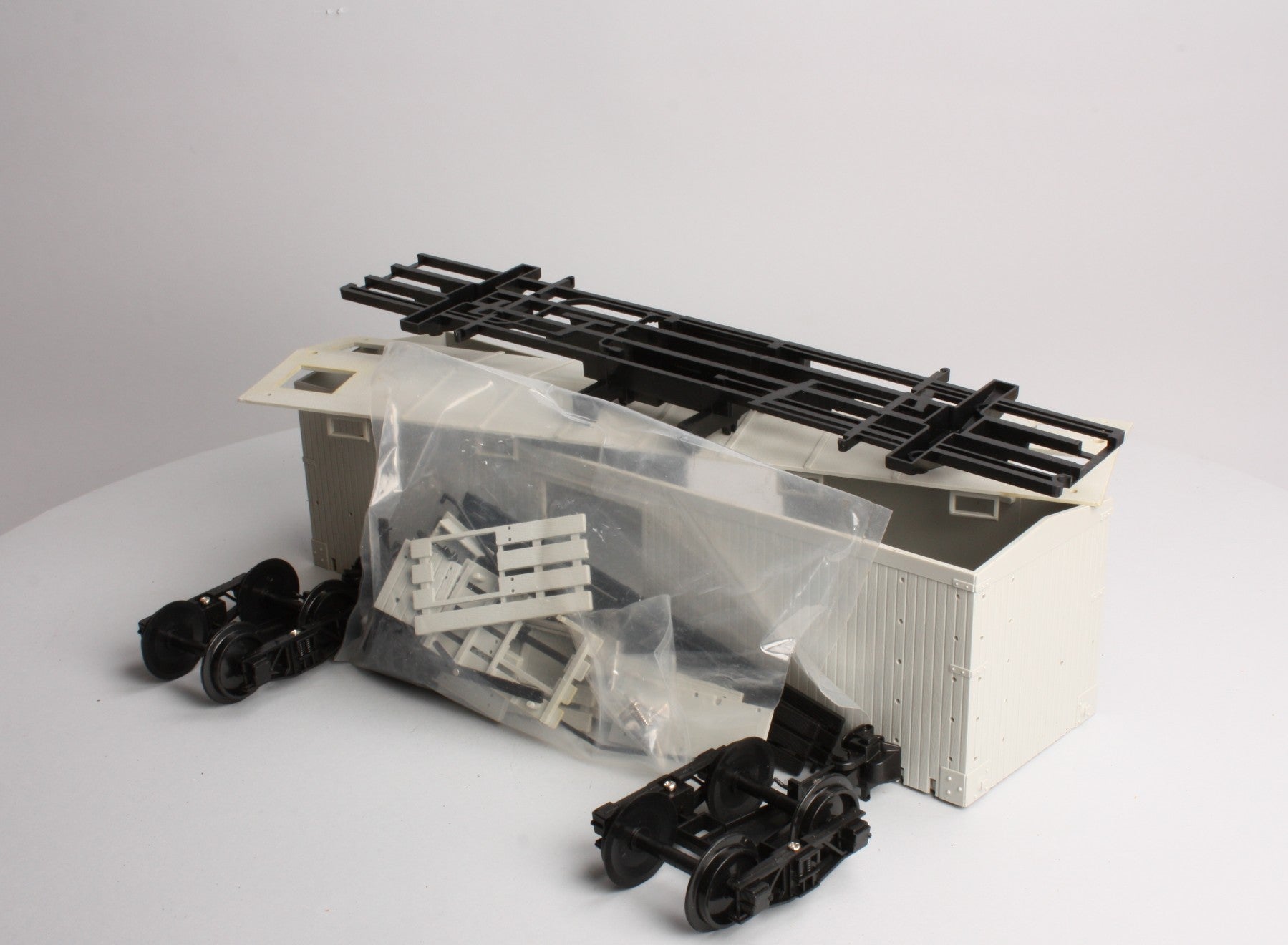 Bachmann 98902 G Scale Wooden Refrigeration Car Kit LN/Box