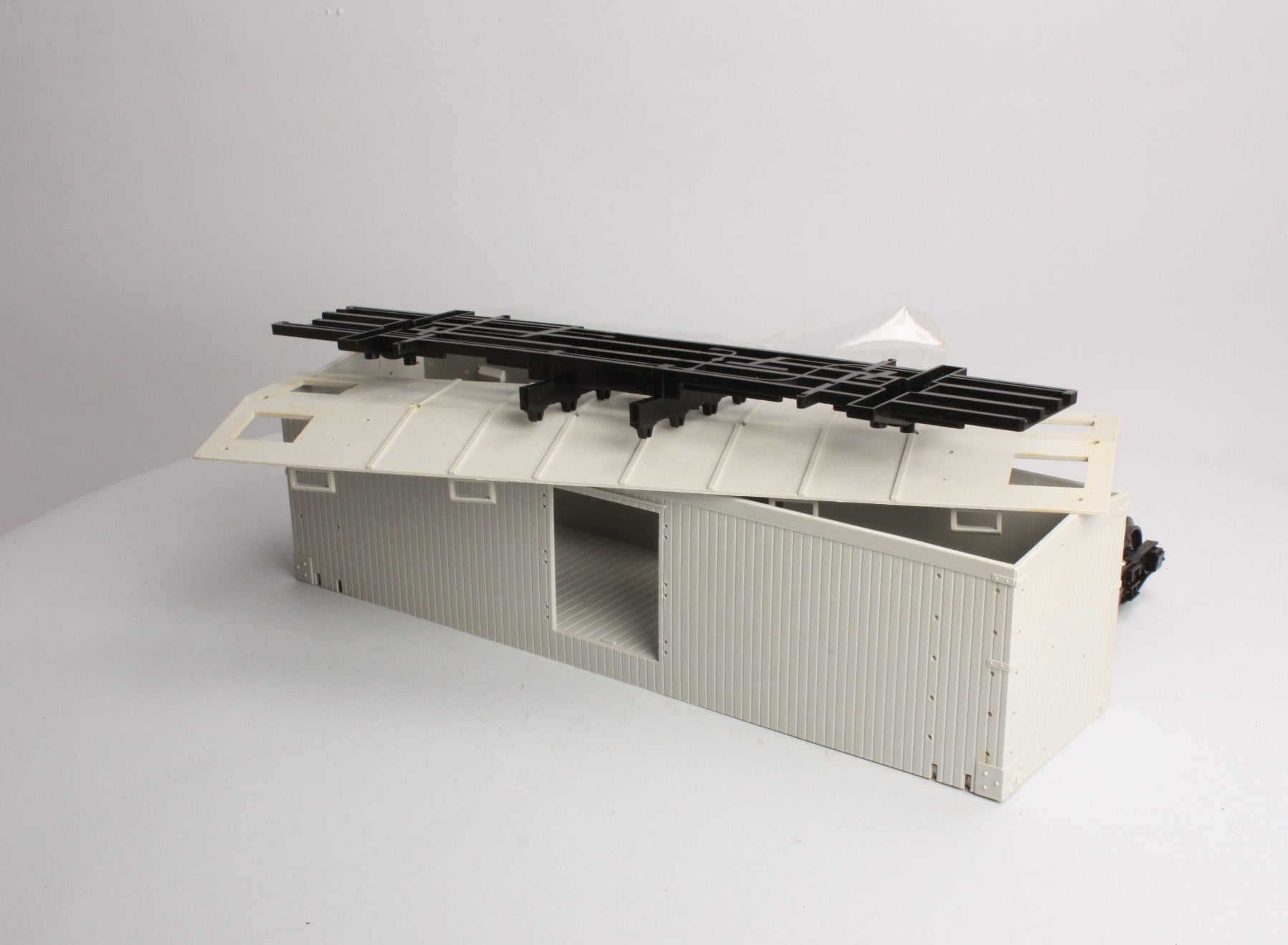 Bachmann 98902 G Scale Wooden Refrigeration Car Kit NIB