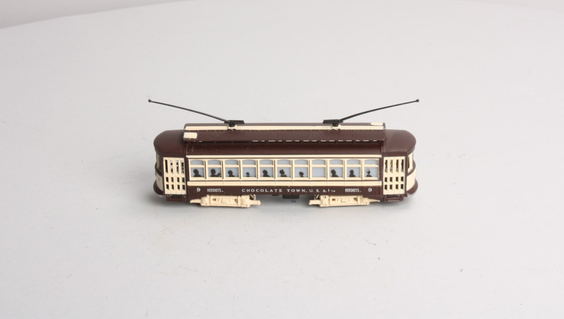 Bachmann 61039 HO Motorized Hershey Brill Trolley Car #9 LN/Box