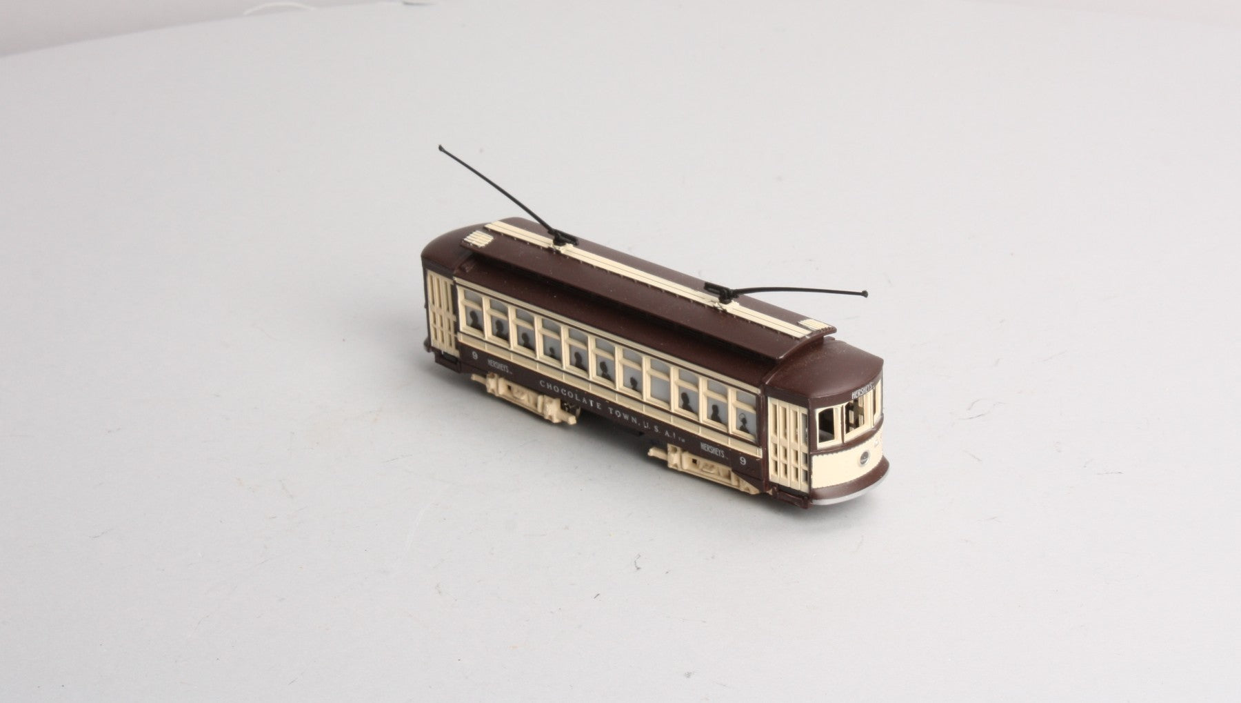 Bachmann 61039 HO Motorized Hershey Brill Trolley Car #9 LN/Box