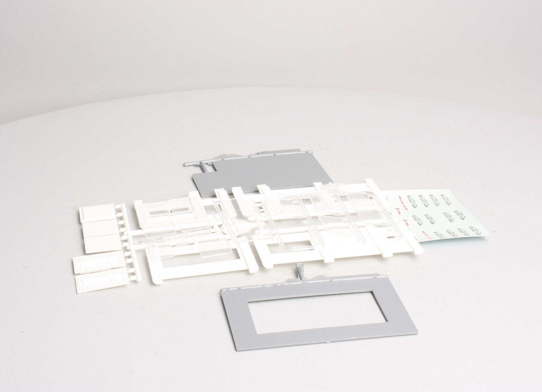 Walthers 933-3030 HO Cornerstone White Tower Restaurant Building Kit