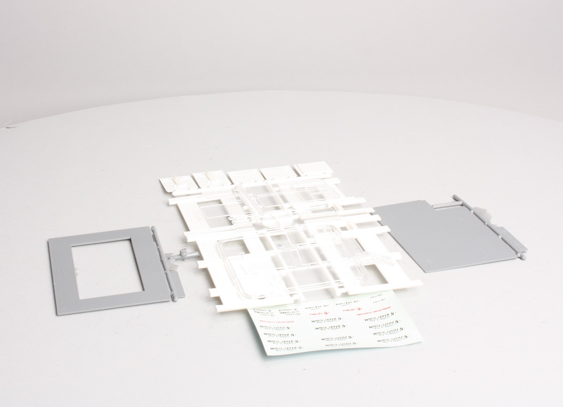 Walthers 933-3030 HO Cornerstone White Tower Restaurant Building Kit