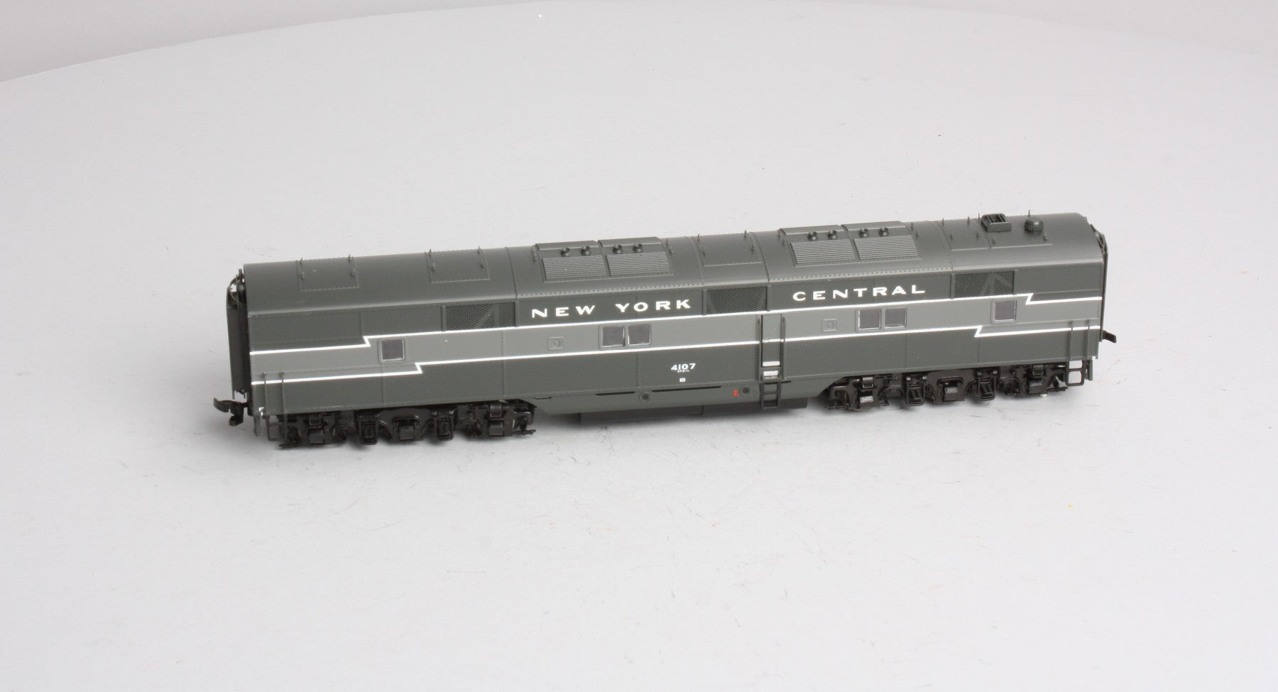 Proto 2000 21067 HO Scale New York Central E7B Non-Powered B-Unit #4107 LN/Box