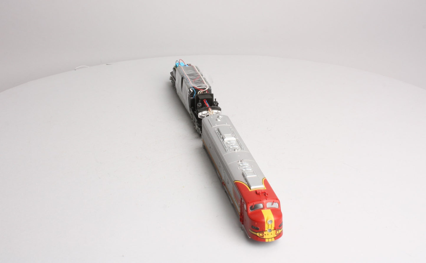 Proto 2000 8035 HO Life-Like Atchison Topeka & Santa Fe E8/9 Diesel Loco #87 LN/Box