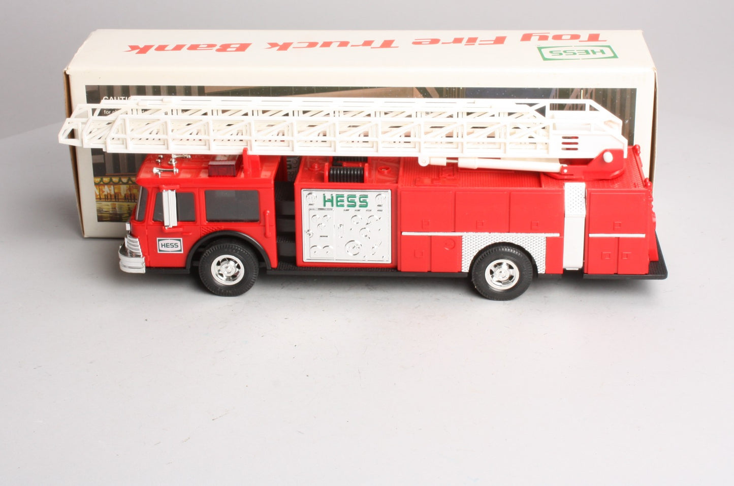 Hess 1986 Fire Truck Bank