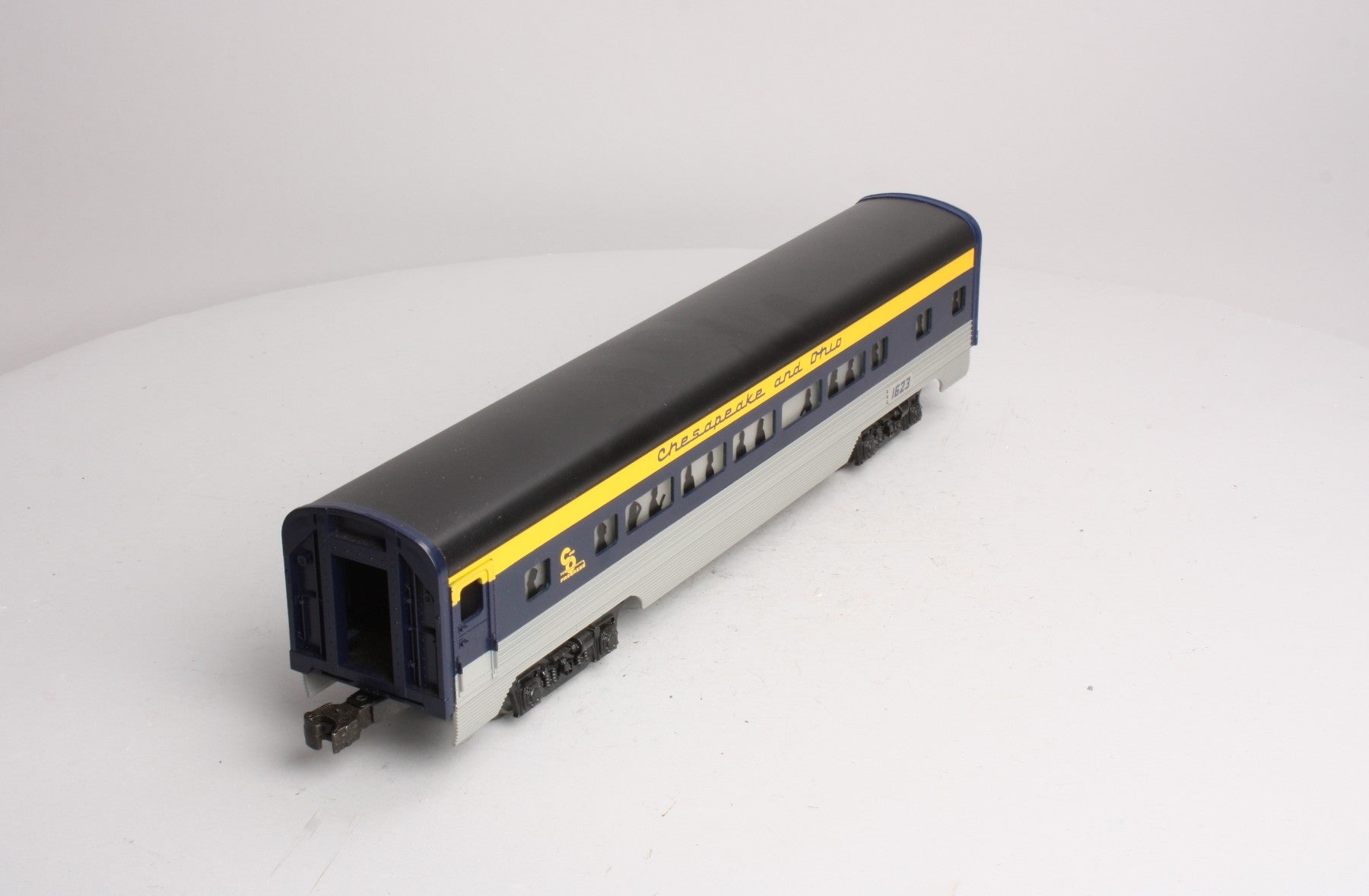 Lionel 6-19146 O Gauge Chesapeake & Ohio Aluminum Passenger Car