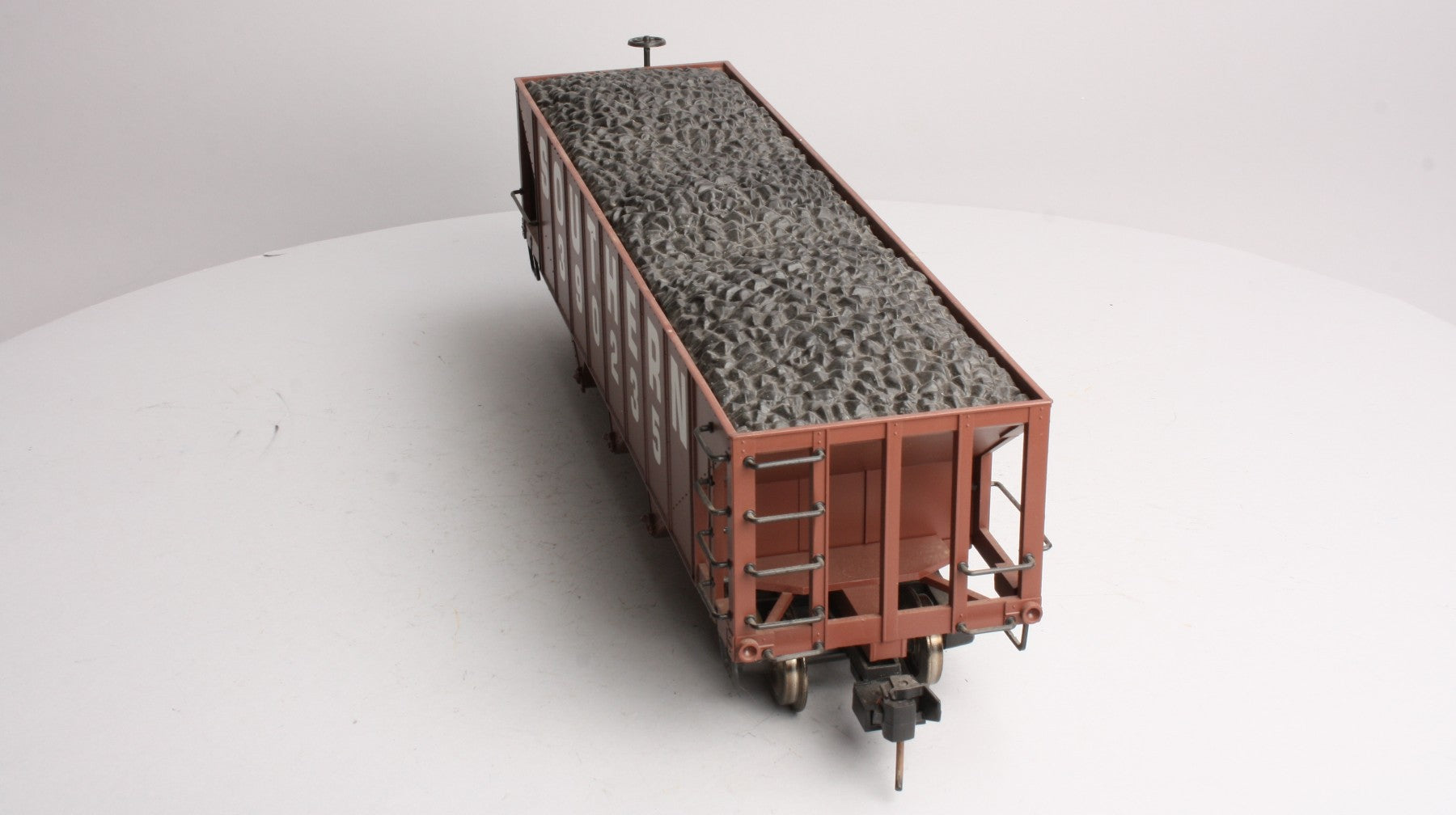 Bachmann 98204 G Southern 3 Bay Hopper with Coal Load #390235 (Metal Wheels)