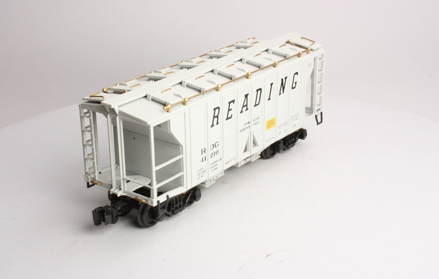 Aristo-Craft 41216 Reading 2-Bay Covered Hopper w/Plastic Wheels LN/Box