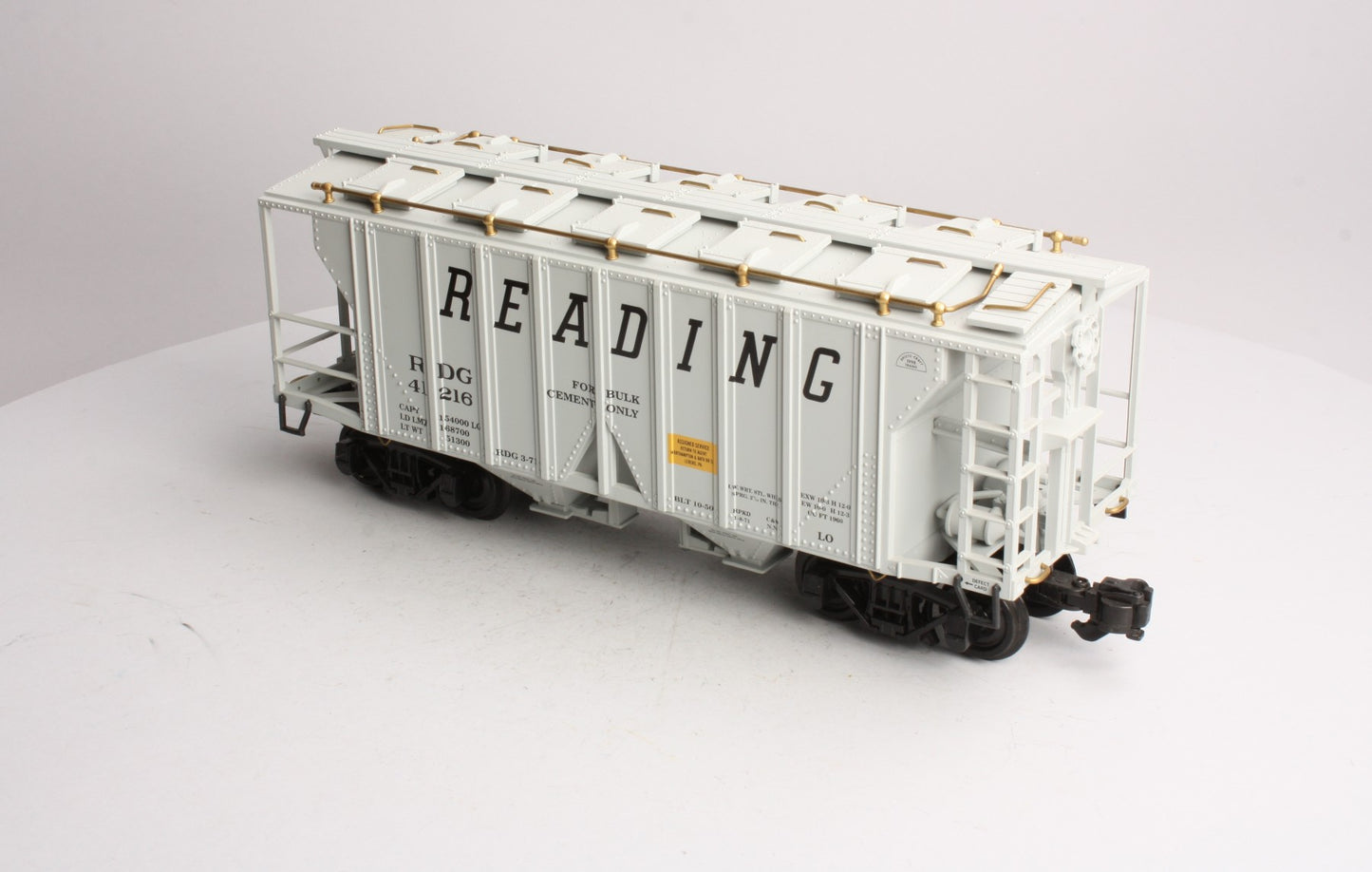 Aristo-Craft 41216 Reading 2-Bay Covered Hopper w/Plastic Wheels LN/Box