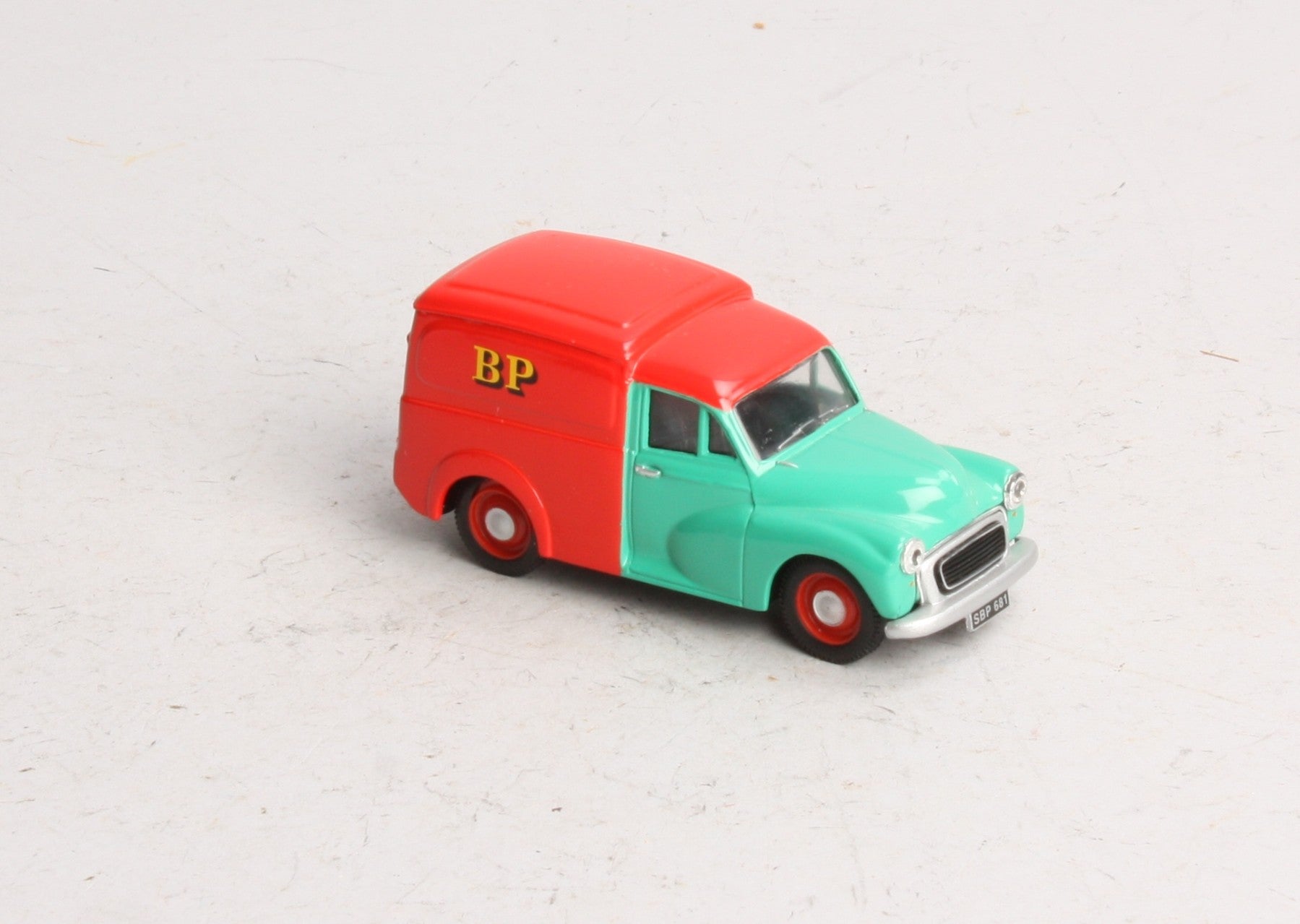 Corgi 06501 1:43 Golden Oldies Morris 1000 Van Shell NIB