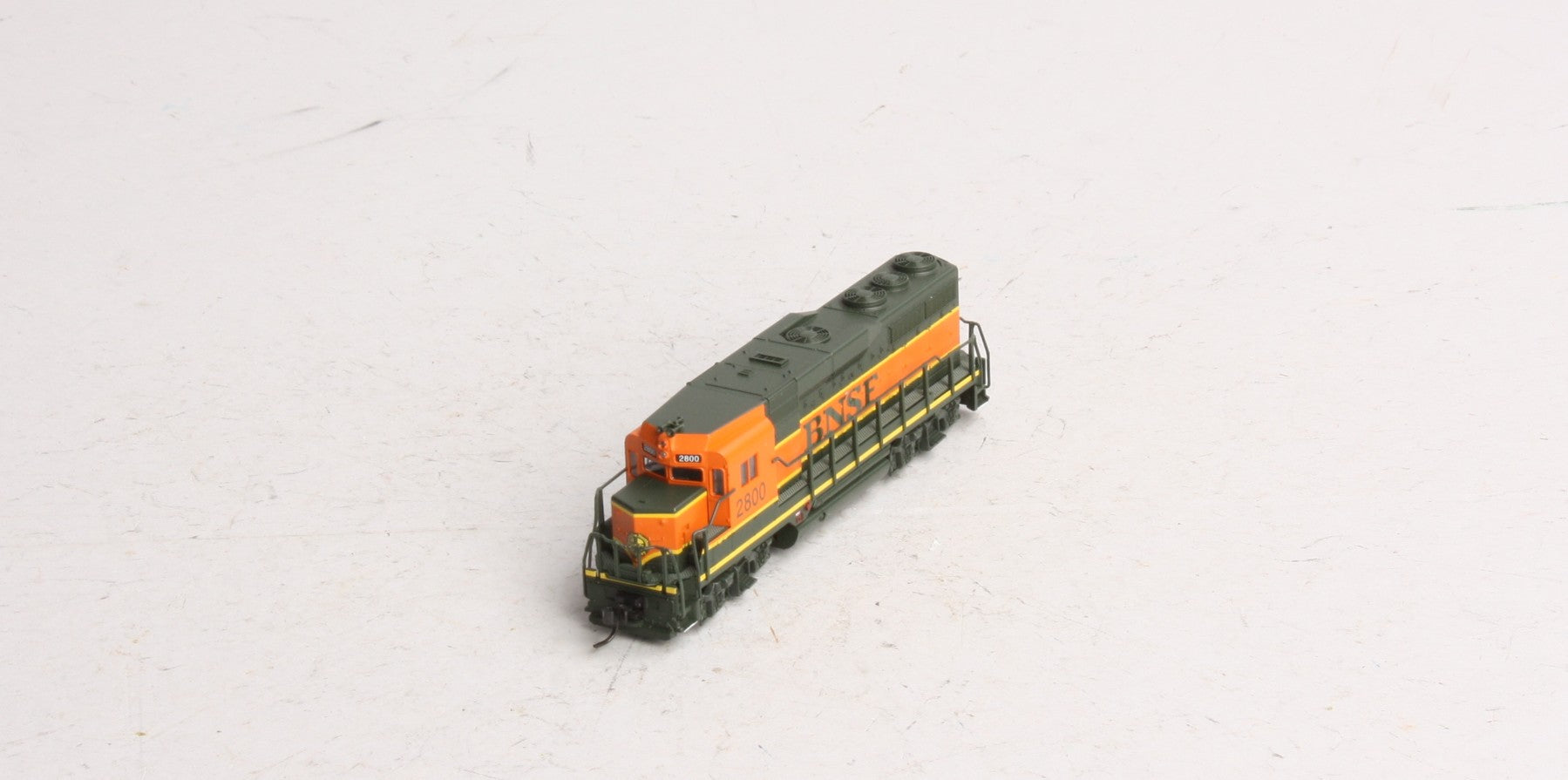 Atlas 47512 N Scale BNSF GP-30 Diesel Locomotive #2800 LN/Box