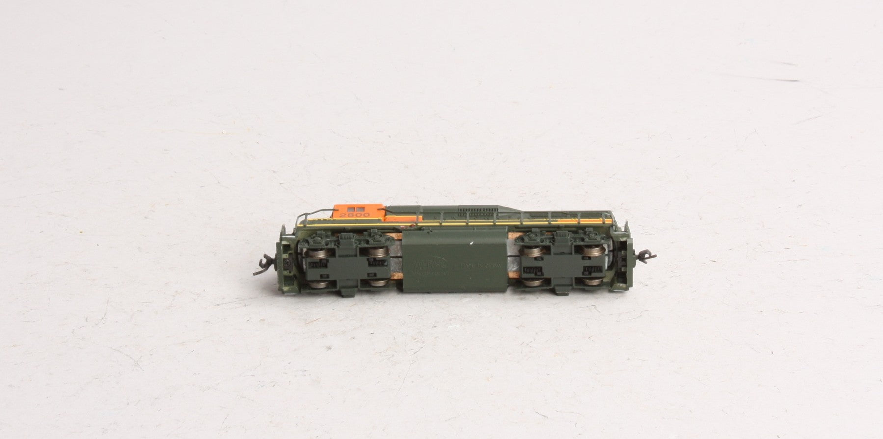 Atlas 47512 N Scale BNSF GP-30 Diesel Locomotive #2800 LN/Box