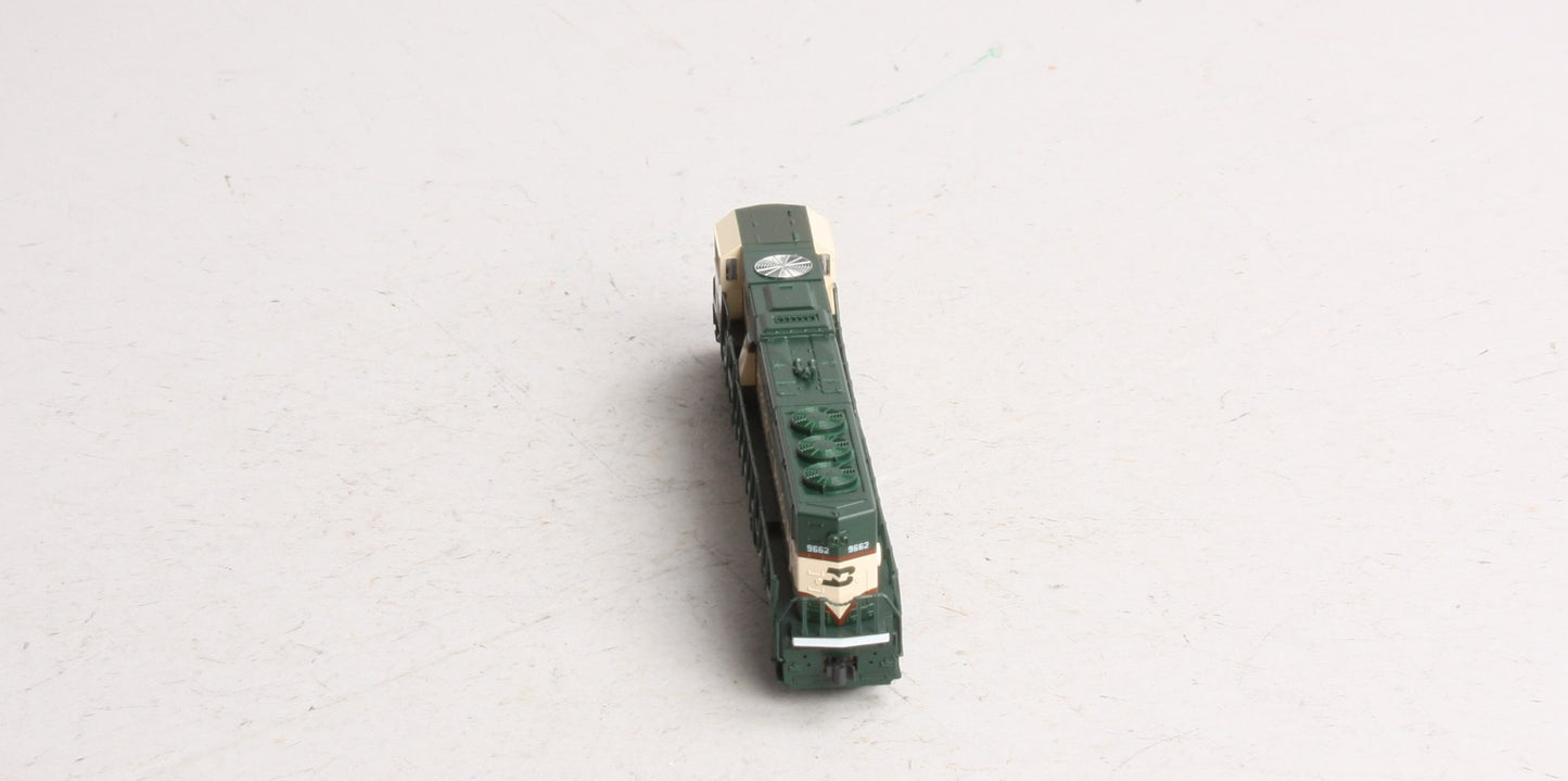 Kato 176-6506 N Scale Burlington Northern SD70MAC Diesel Locomotive #9662 LN/Box