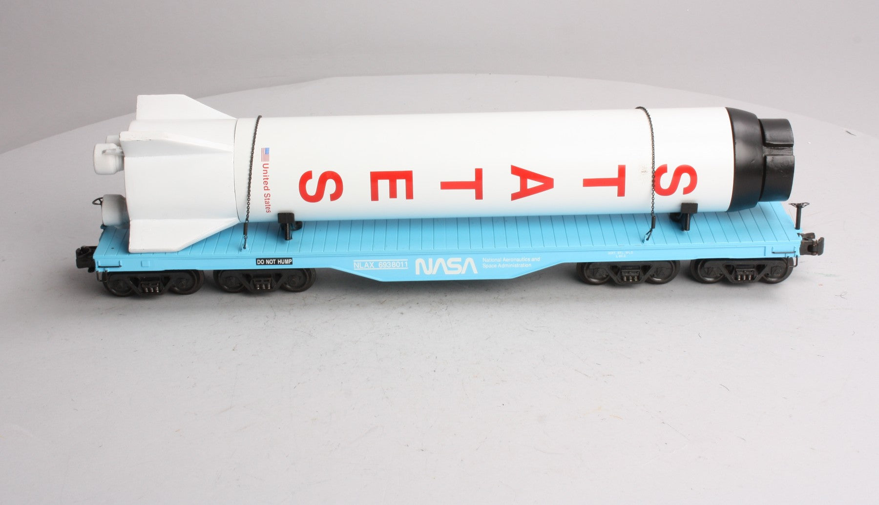 K-Line K693-8011 O Gauge NASA Flatcar with Rocket Booster #6938011 LN/Box