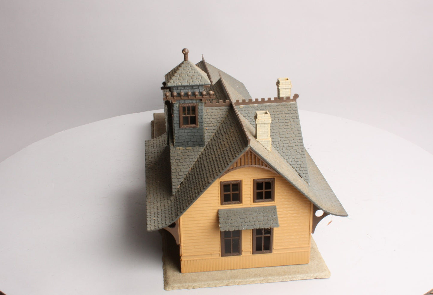 Lionel 6-2709 O Rico Station Building Kit - Assembled
