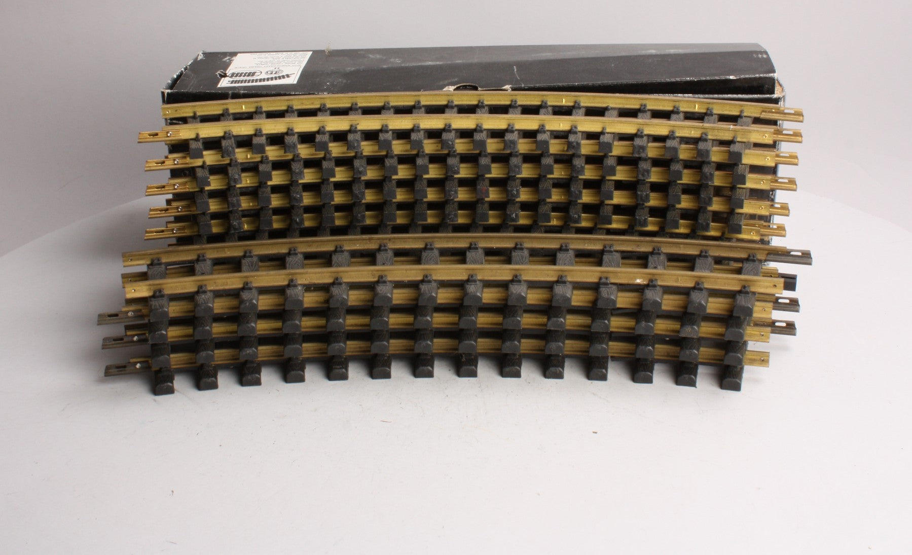 Aristo-Craft 11500 G Euro Brass 5 Ft. Diameter Curved Track Sections (12)