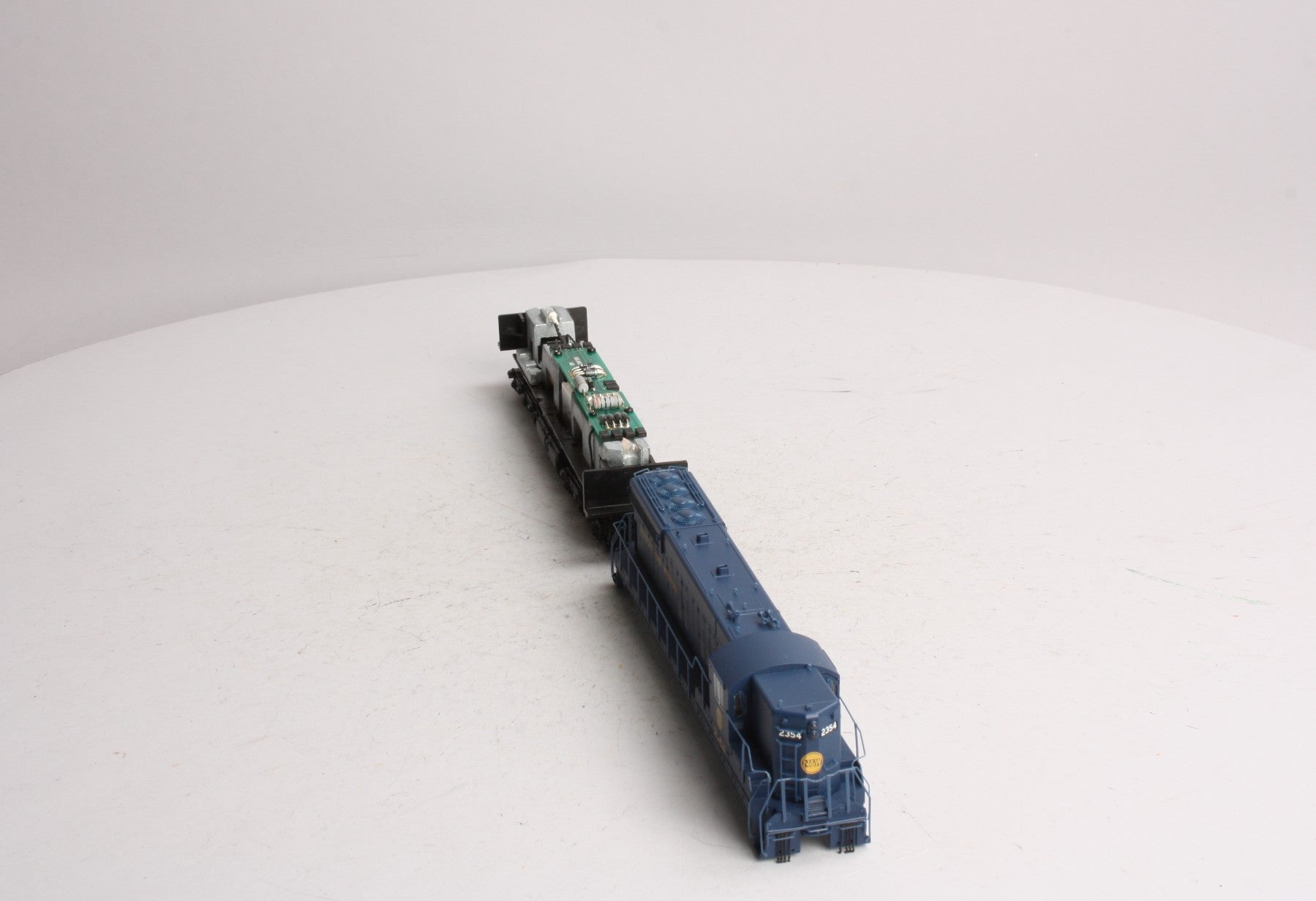 Proto 2000 21236 HO Scale Norfolk & Western SD9 Diesel Locomotive #2354 LN/Box