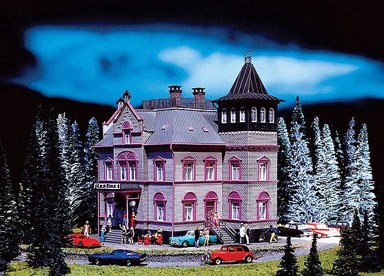 Faller 130440 HO Scale Lila Eule Nightclub Kit