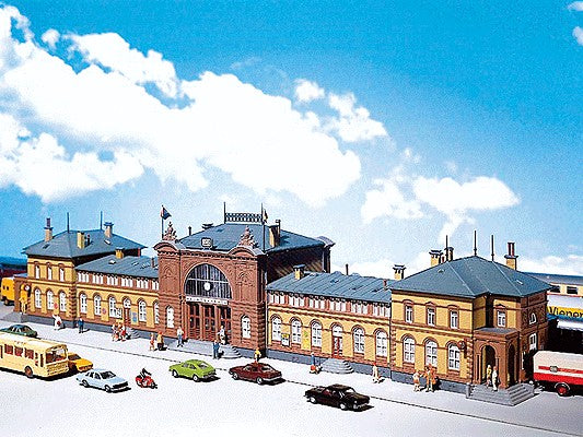 Faller 212113 N Scale Bonn Passenger Station Plastic Building Kit