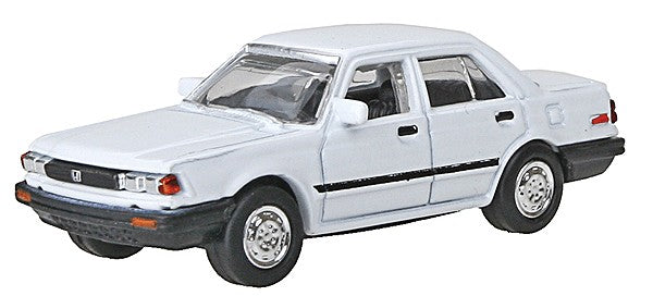 Motormax 8011 1:87 Fresh Cherries 1982 White Honda Accord