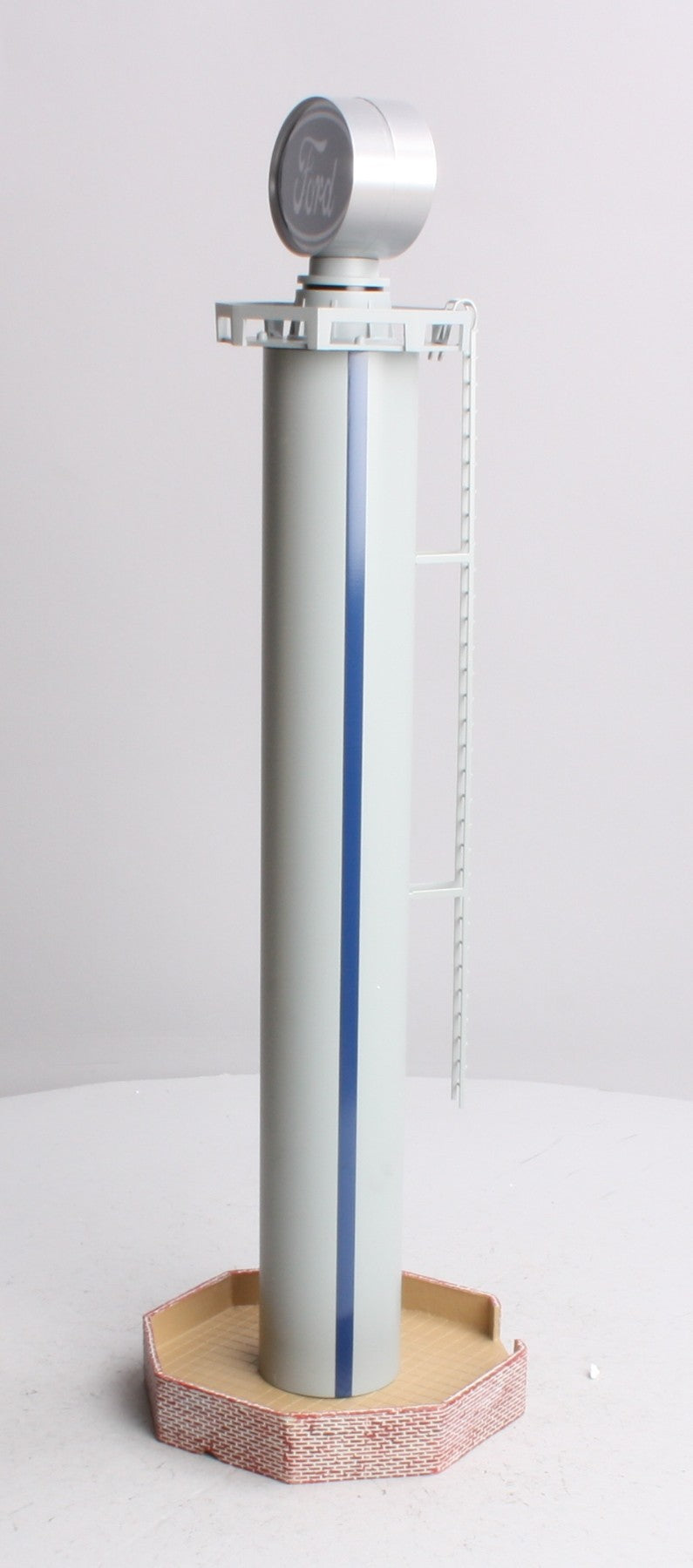 K-Line K-013106 O/O27 Ford Tower With Rotating Illuminated Sign
