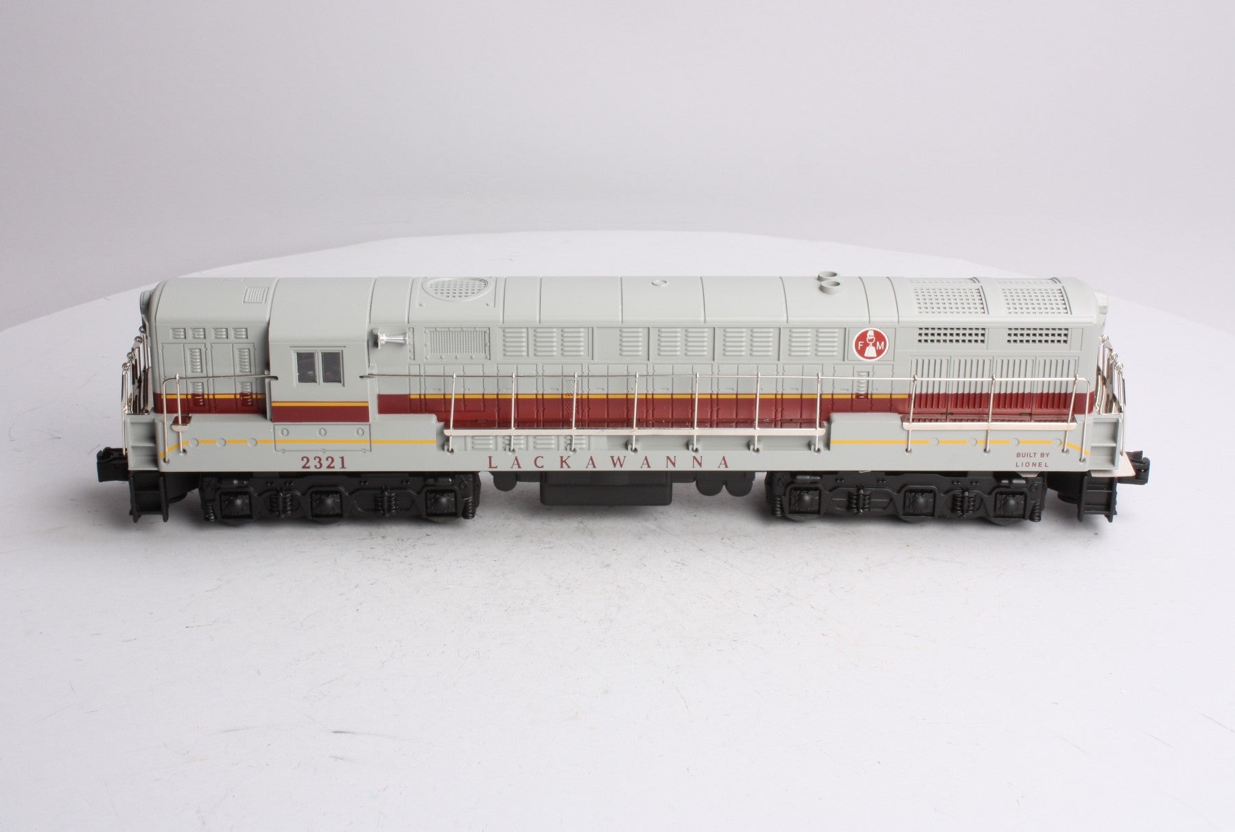 Lionel 6-31776 O Lackawanna FM Trainmaster Diesel Locomotive #2321 LN/Box