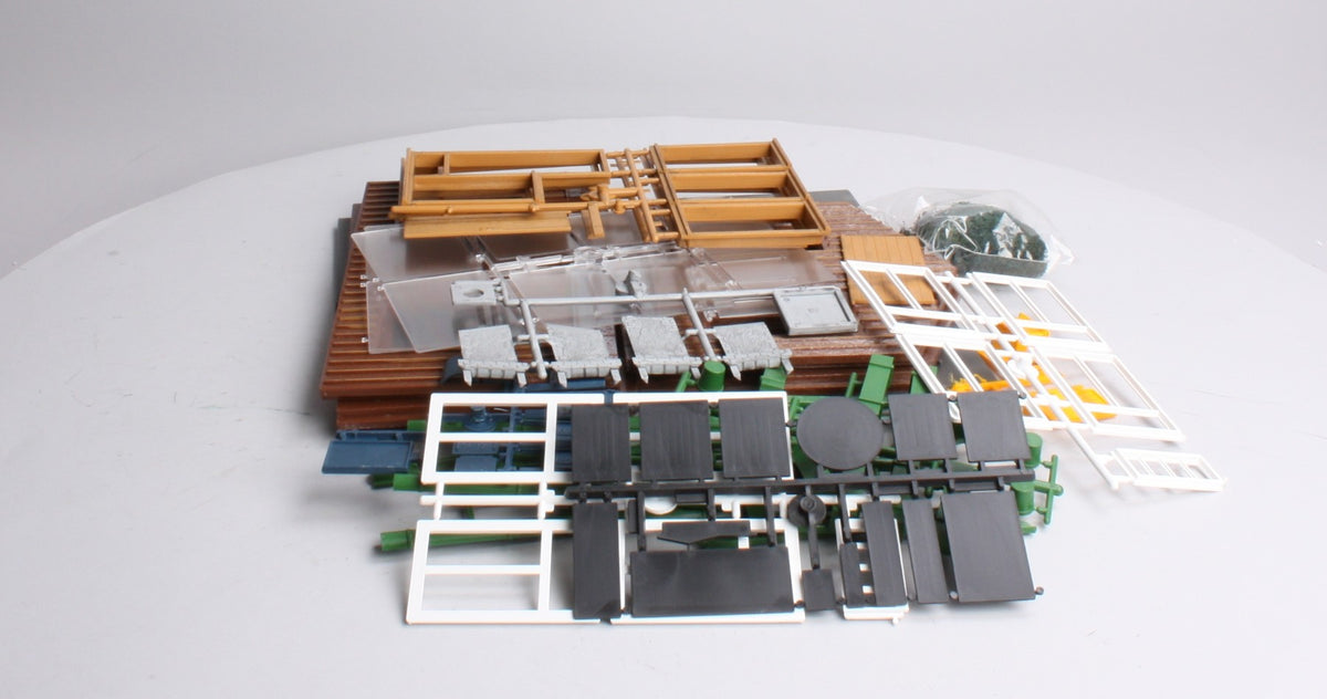 Pola 993 "G" Scale Post Office Building Kit LN/Box