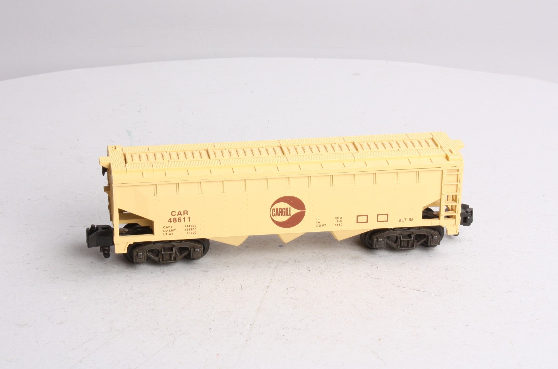 American Flyer 6-48611 S Gauge Cargill 3-Bay Covered Grain Hopper LN