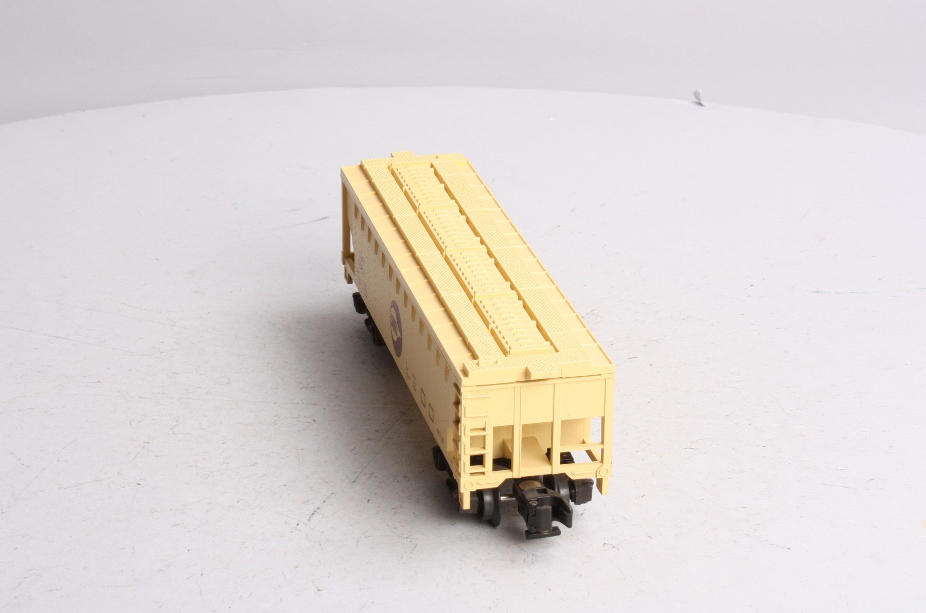 American Flyer 6-48611 S Gauge Cargill 3-Bay Covered Grain Hopper LN