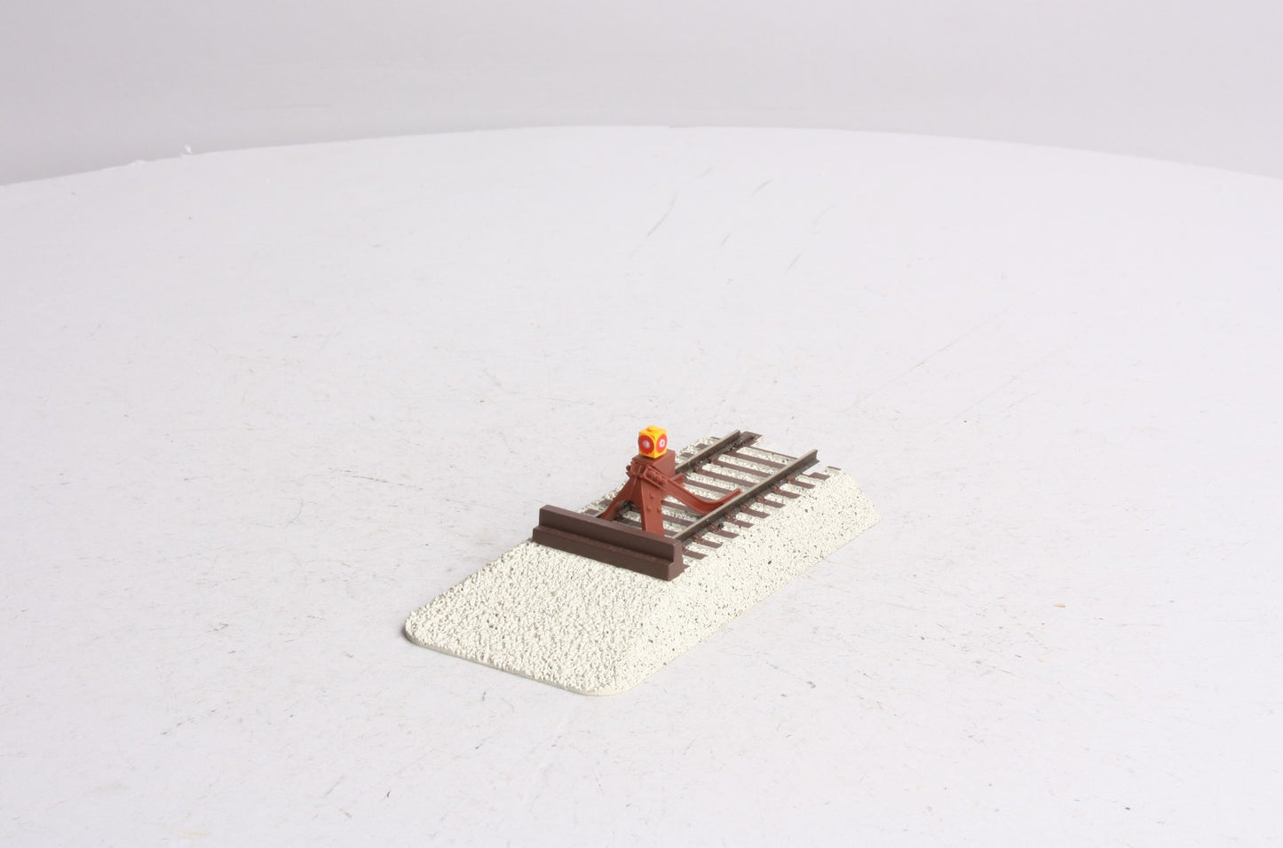 S-Helper 00468 S Scale 5" Track with Lighted Bumper