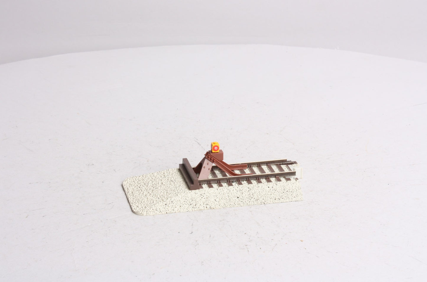S-Helper 00468 S Scale 5" Track with Lighted Bumper
