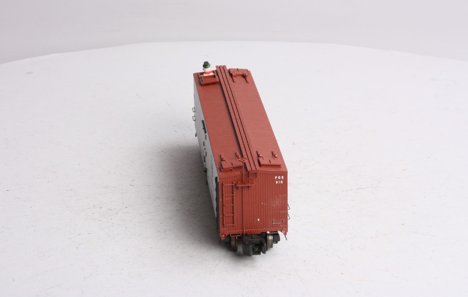 S-Helper 00497 S Scale Pacific Great Eastern Christmas Reefer #810 LN/Box