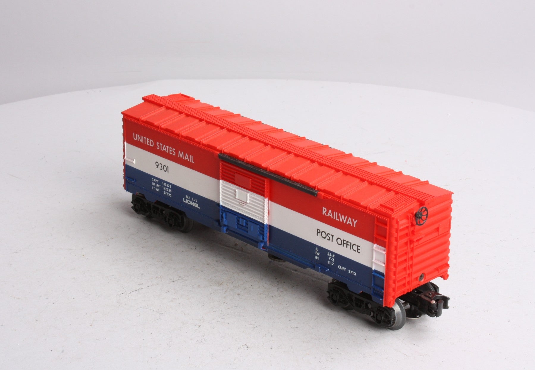 Lionel 6-9301 O Gauge US Mail Operating Boxcar #9301 - Without Mailbag LN/Box