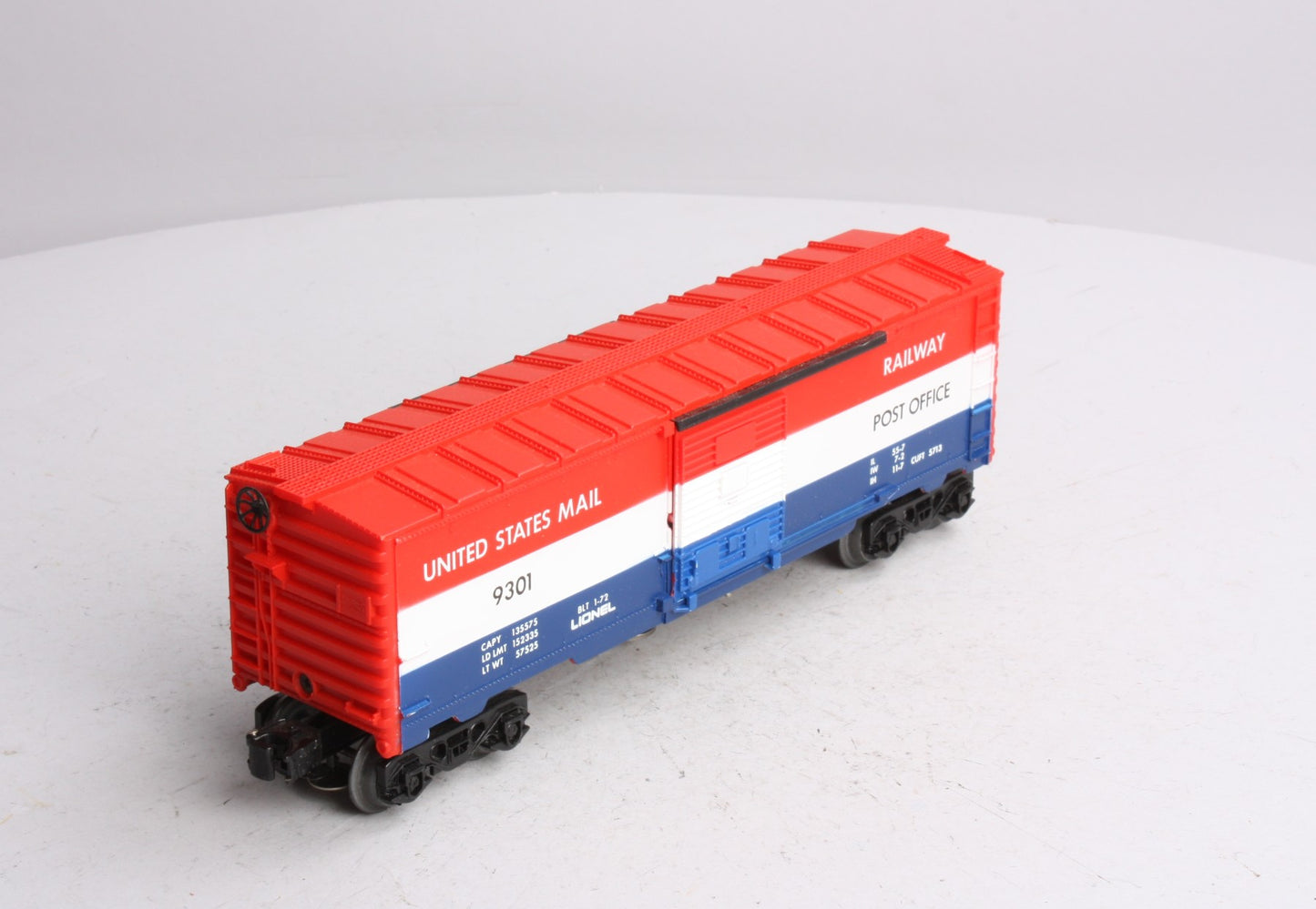Lionel 6-9301 O Gauge US Mail Operating Boxcar #9301 - Without Mailbag LN/Box