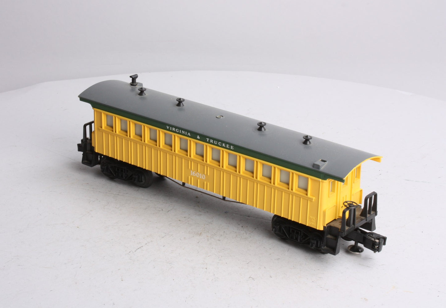 Lionel 6-16010 Virginia & Truckee Passenger Coach NIB