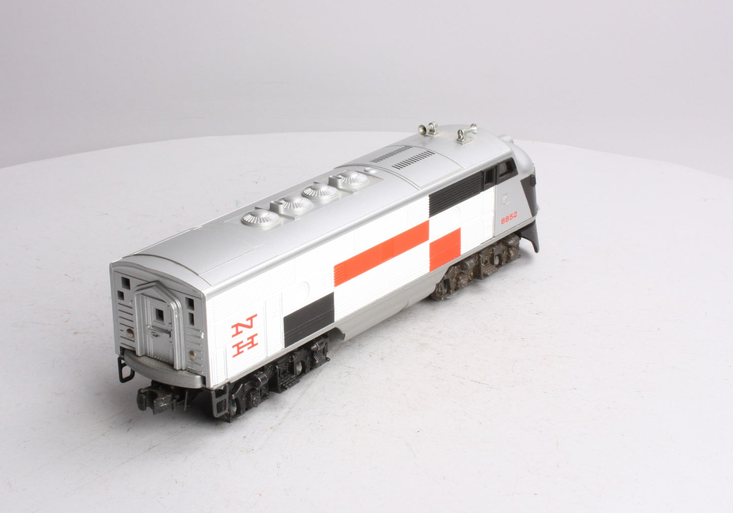 Lionel 6-8852 New Haven F3A Non-Powered Diesel Locomotive #8852 EX