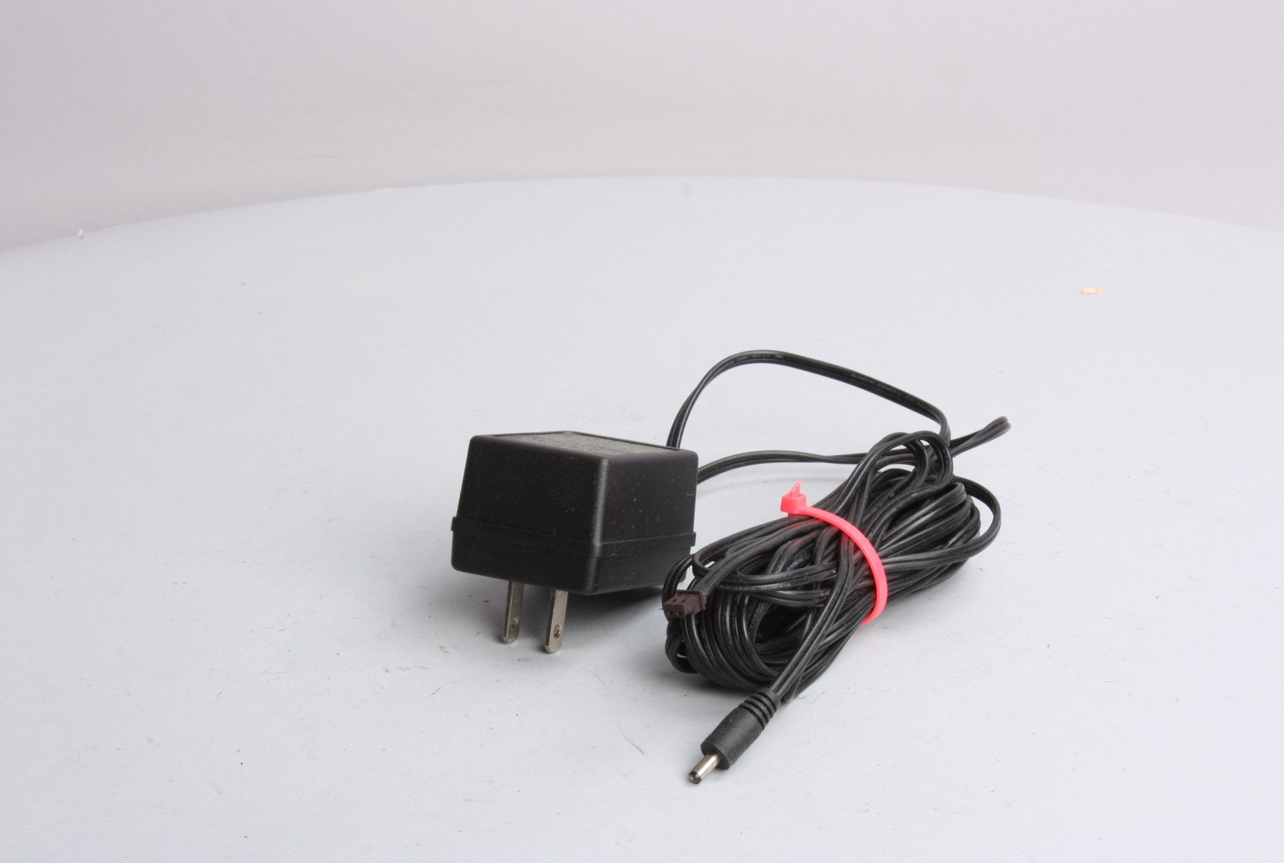 MTH 50-1019 O Scale RailKing Proto-Sound 2.0 Battery Charger