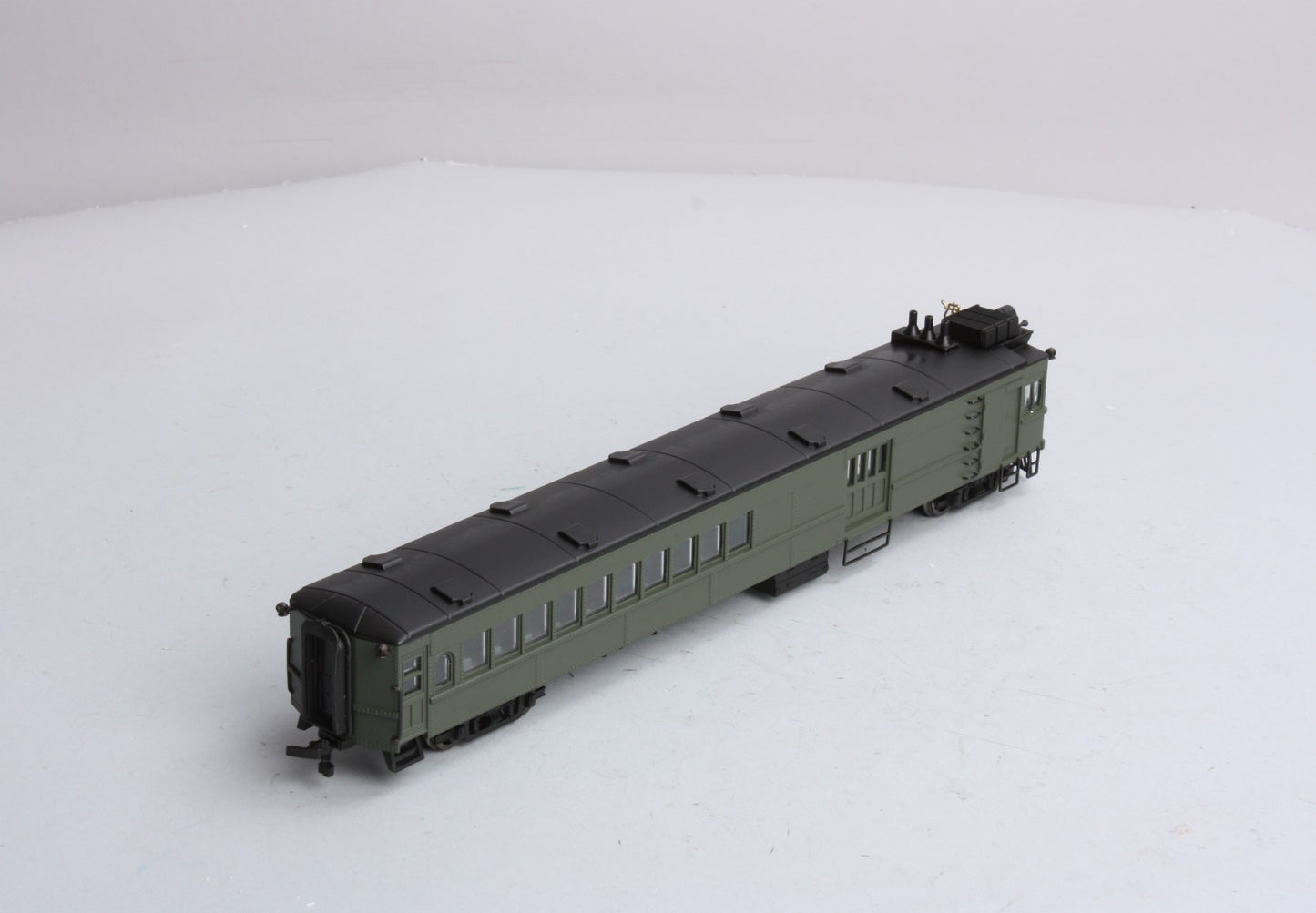 Bachmann 81402 HO Unlettered EMC Gas Electric Doodlebug -Painted Green