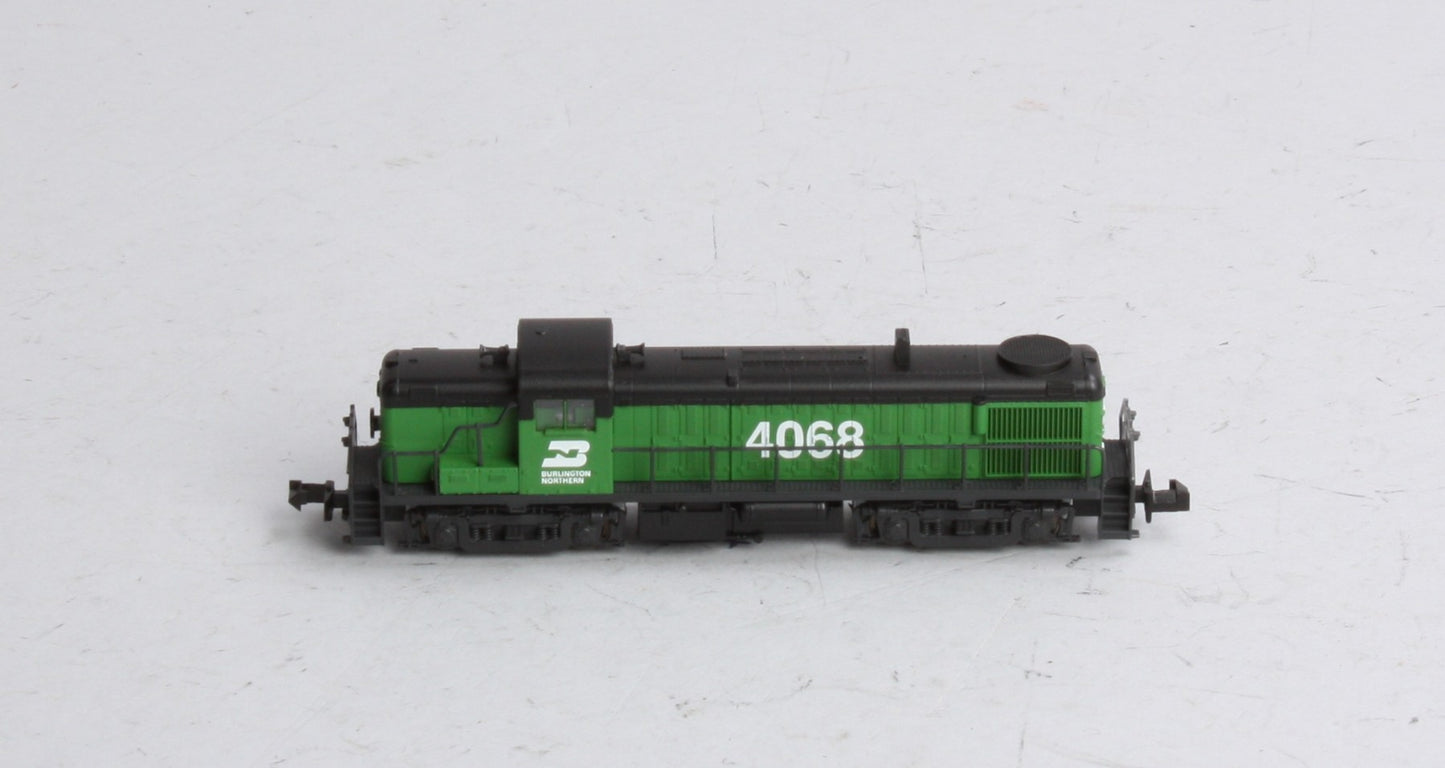 Atlas 42001 N Burlington Northern Alco RS-3 Powered Diesel Locomotive #4068 LN/Box