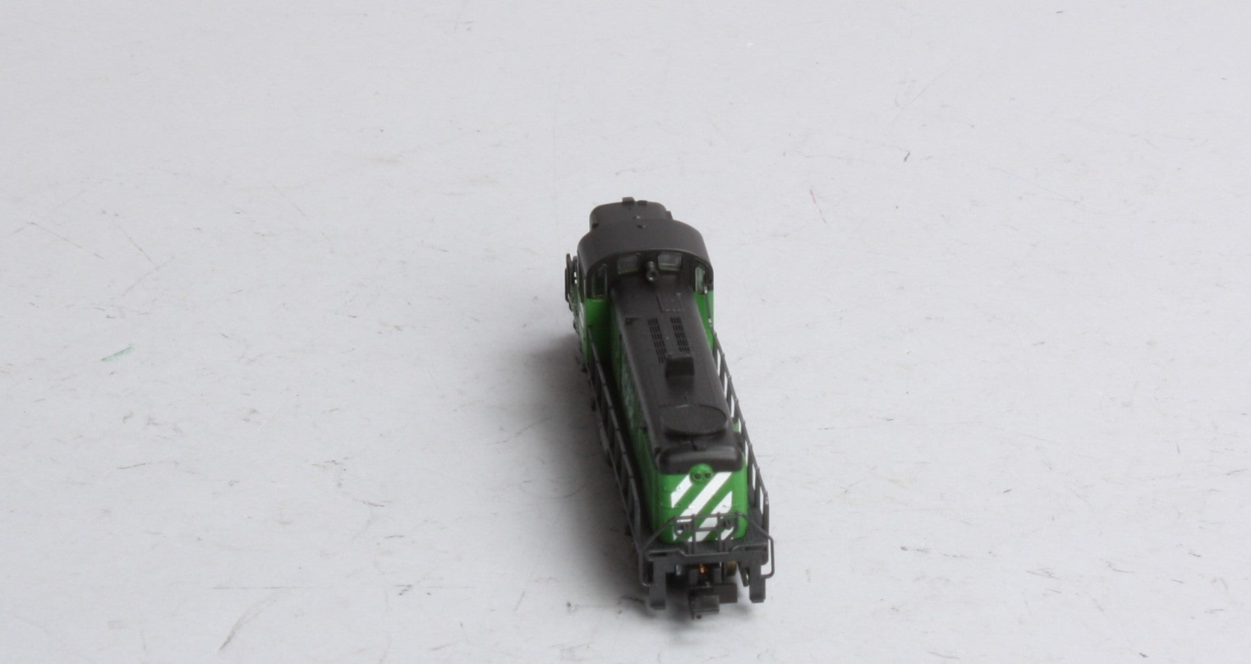Atlas 42001 N Burlington Northern Alco RS-3 Powered Diesel Locomotive #4068 LN/Box