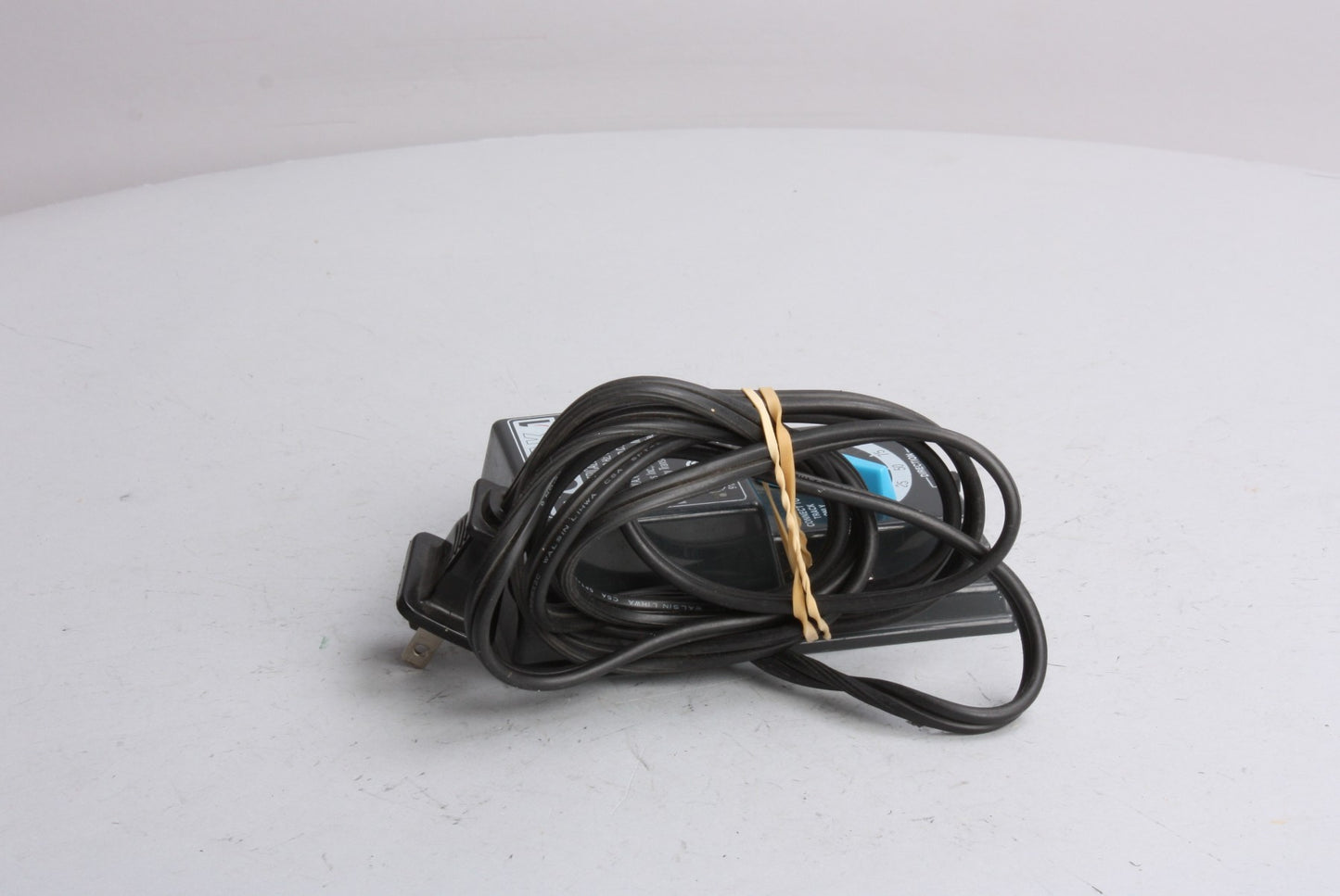 Tyco 895 Pak 1 AC/DC Powerpack