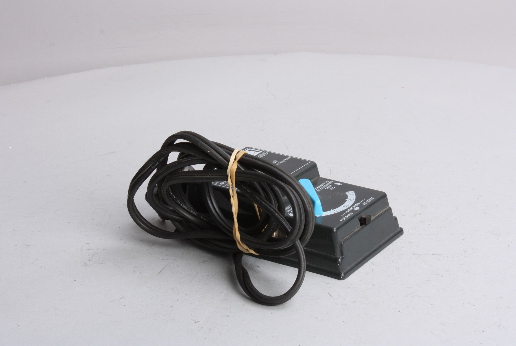 Tyco 895 Pak 1 AC/DC Powerpack