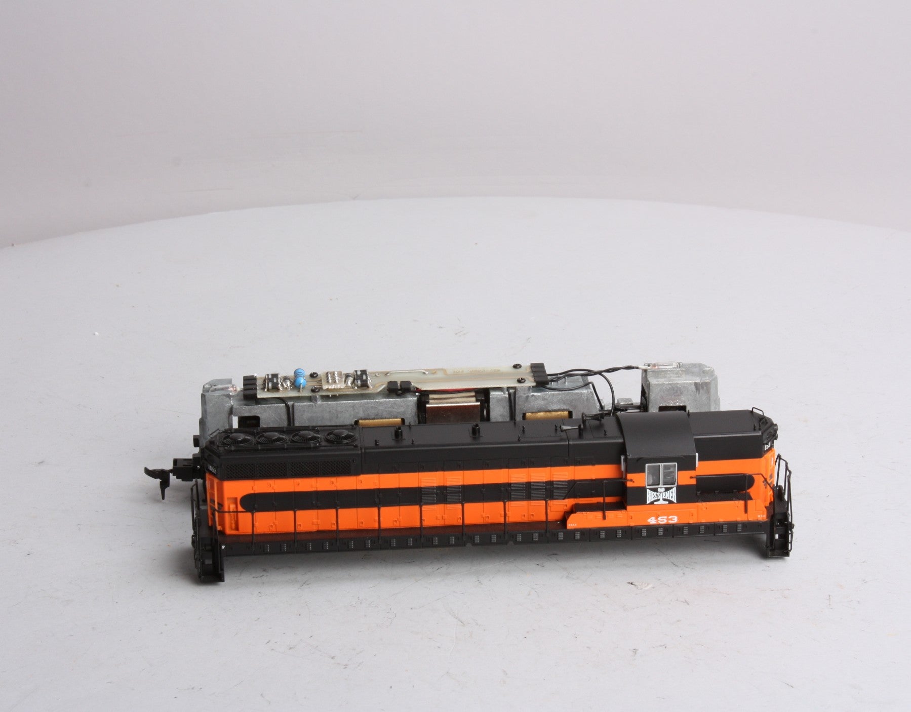 Proto 2000 8222 HO Scale Bessemer & Lake Erie Railroad SD7 Diesel Locomotive EX/Box