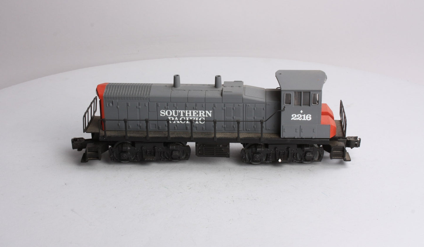 K-Line K2216 O Southern Pacific MP-15 Diesel Switcher #2216 LN/Box